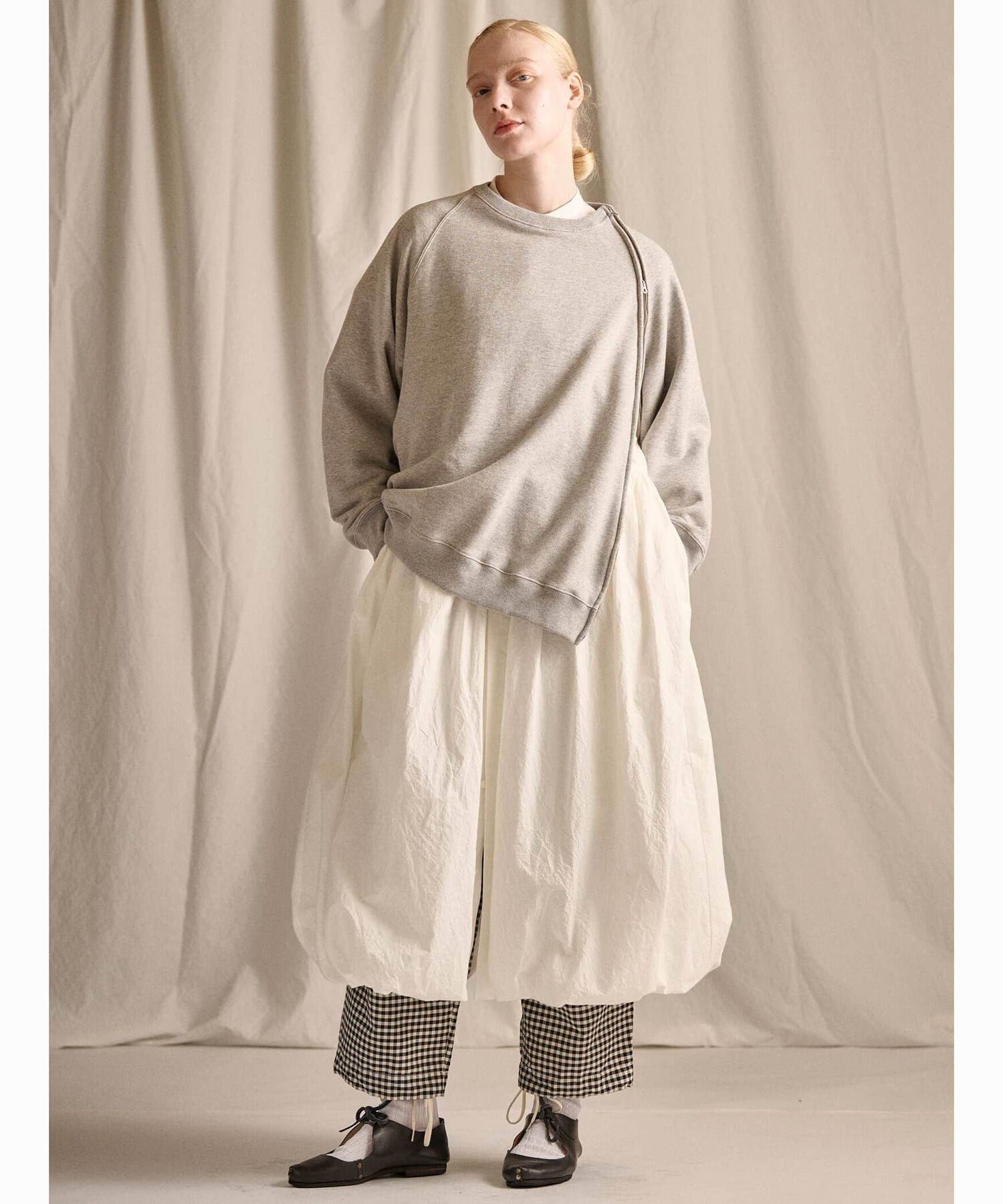 【ビショップ/Bshop】の別注 長袖 シャツワンピース WOMEN 大人の最旬トレンドファッション＆コーディネート founy(ファウニー) 　ファッション　Fashion　レディースファッション　Fashion for Women　ワンピース　Dresses　シャツワンピース / 1枚で着映えコーデ　Shirt Dresses　ギャザー　Gathered, Ruffled　タイプライター　Typewriter Fabric, Crisp Cotton　テーラード　Tailored, Tailored Fit　バルーン　Balloon, Balloon Silhouette　ミリタリー　Military, Army Style　リアル　Real, Realistic　ロング　Long, Long-Length　ワーク　Workwear, Utility Style　別注　Limited Edition, Custom Order　長袖　Long Sleeve, Full Sleeve　 other-1|ID: prp329100004974403 ipo3291000000037293634