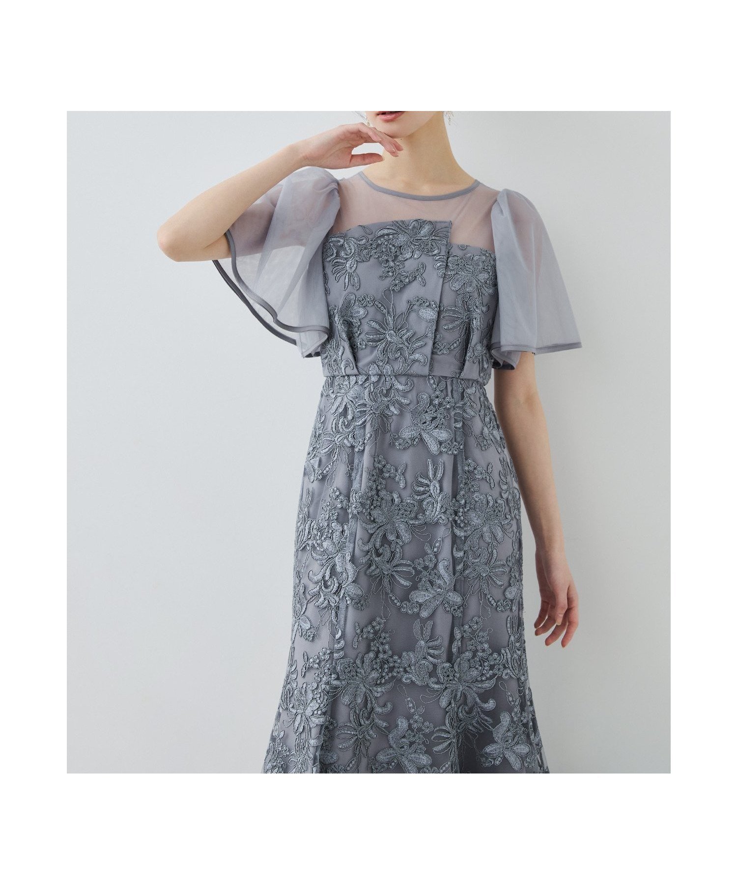 【ビーフラット/bflat】のヴィンテージレースドレス パーティードレス オケージョンドレス 結婚式 二次会 インテリア・キッズ・メンズ・レディースファッション・服の通販 founy(ファウニー) 　ファッション　Fashion　レディースファッション　Fashion for Women　アウター　Coat / Outerwear Collection　トップス・カットソー　Cut & Sew Tops　ベスト&ジレ / 重ね着スタイル　Vests & Gilets　ワンピース　Dresses　フォーマル・パーティードレス・結婚式用ドレス　Elegant & Casual Dresses　ヴィンテージ　Vintage Style　カッティング　Cutting Detail　シアー　Sheer, See-Through　スリーブ　Sleeve, Long Sleeve / Short Sleeve　チュール　Tulip, Tulip Motif　デコルテ　Décolleté, Neckline　ドレス　Dress, One-Piece　マーメイド　Mermaid, Fishtail Silhouette　レース　Lace, Lace Fabric　おすすめ　Recommended / Our Picks　結婚式　Wedding　披露宴　Wedding Reception　二次会　After Party　グレイッシュブルー|ID: prp329100004974409 ipo3291000000037293655