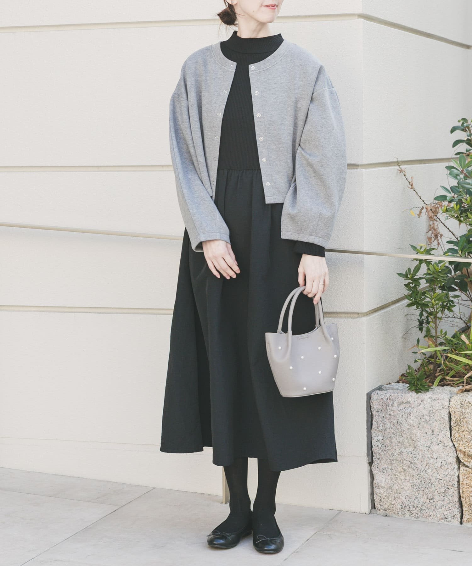 【アイテムズアーバンリサーチ/ITEMS URBAN RESEARCH】の『イージーケア』マルチWAYダンボールカーディガンワンピース インテリア・キッズ・メンズ・レディースファッション・服の通販 founy(ファウニー) 　ファッション　Fashion　レディースファッション　Fashion for Women　ワンピース　Dresses　2026年　2026　2026春夏・S/S　Spring/Summer 2026 SS26　カーディガン　Cardigan, Knitwear　ジャケット　Jacket, Outerwear　セットアップ　Set-Up, Coordinated Outfit　トレンド　Trend, Trending Now　バランス　Balance, Style Balance　夏　Summer　S/S・春夏　SS, Spring/Summer, Warm Season　グレー|ID: prp329100004974432 ipo3291000000037293730