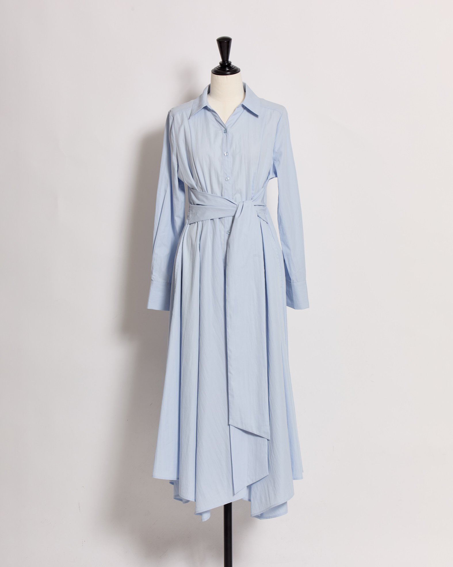 【ノエラ/Noela】のタイプライターシャツワンピース インテリア・キッズ・メンズ・レディースファッション・服の通販 founy(ファウニー) 　ファッション　Fashion　レディースファッション　Fashion for Women　ワンピース　Dresses　シャツワンピース / 1枚で着映えコーデ　Shirt Dresses　タイプライター　Typewriter Fabric, Crisp Cotton　ポケット　Pocket, Pocket Detail　リボン　Ribbon, Bow　エレガント 上品　Elegant　サックス|ID: prp329100004974476 ipo3291000000037293882