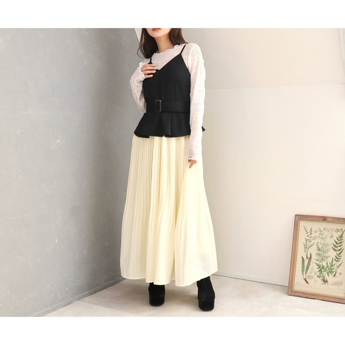 【セシルマクビー/CECIL McBEE】のバイカラーキャミワンピース チュールシャーリングTセット インテリア・キッズ・メンズ・レディースファッション・服の通販 founy(ファウニー) https://founy.com/ ファッション Fashion レディースファッション Fashion for Women ワンピース Dresses キャミソールワンピース Camisole Dresses おすすめ Recommended / Our Picks インナー Innerwear キャミワンピース Cami Dress, Slip Dress シアー Sheer, See-Through チュール Tulip, Tulip Motif パーティ Party, Party Style フェミニン Feminine, Girly プリーツ Pleats, Pleated 夏 Summer 春 Spring 結婚式 Wedding |ID: prp329100004974513 ipo3291000000037294006