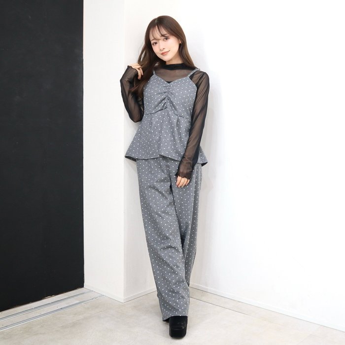 【セシルマクビー/CECIL McBEE】のドット柄ジャガードキャミxパンツ セットアップ インテリア・キッズ・メンズ・レディースファッション・服の通販 founy(ファウニー) https://founy.com/ ファッション Fashion レディースファッション Fashion for Women セットアップ Matching Sets レディースパンツ・ボトムス Pants & Trousers / Bottoms ギャザー Gathered, Ruffled ストレッチ Stretch, Stretchy Fabric セットアップ Set-Up, Coordinated Outfit ドット Polka Dot, Dot Pattern ビスチェ Bustier, Corset Top フェミニン Feminine, Girly ボトム Bottoms, Lower Wear リラックス Relax, Relaxed Fit ワイド Wide, Wide Fit 切替 Switching, Contrast Panel |ID: prp329100004974517 ipo3291000000037294019