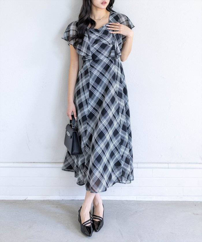【クリア/clear】のフロントギャザーフレアスリーブワンピース インテリア・キッズ・メンズ・レディースファッション・服の通販 founy(ファウニー) https://founy.com/ ファッション Fashion レディースファッション Fashion for Women ワンピース Dresses 春 Spring カーディガン Cardigan, Knitwear ギャザー Gathered, Ruffled ショート Short, Short Length シンプル Simple, Minimal ジャケット Jacket, Outerwear ダウン Down, Puffer フリル Frill, Ruffle フロント Front, Front Design S/S・春夏 SS, Spring/Summer, Warm Season 再入荷 Restock / Back in Stock おすすめ Recommended / Our Picks 夏 Summer 旅行 Travel |ID: prp329100004974537 ipo3291000000037294103