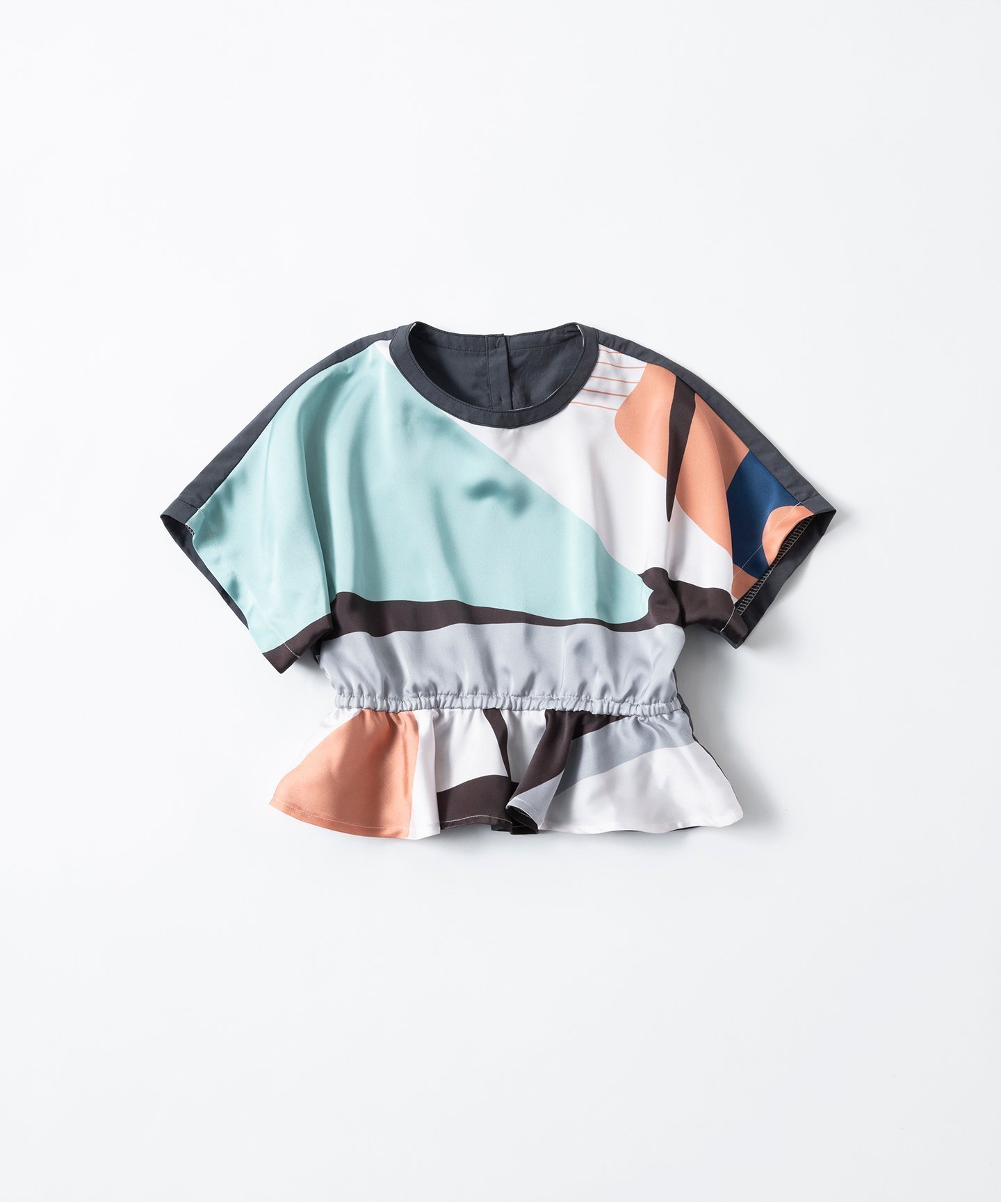 【トリコテ/Tricote / KIDS】のSILHOUETTE SCARF T-SHIRT 大人の最旬トレンドファッション＆コーディネート founy(ファウニー) 　ファッション　Fashion　キッズファッション　Fashion for Kids　ギャザー　Gathered, Ruffled　シンプル　Simple, Minimal　スカーフ　Scarf, Neckwear　エレガント 上品　Elegant　 other-1|ID: prp329100004974677 ipo3291000000037294849