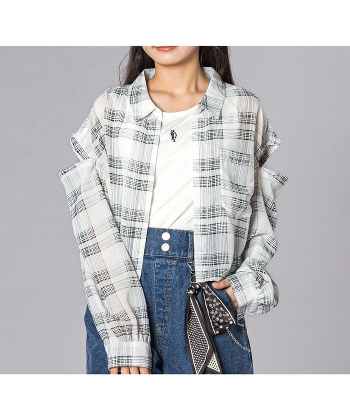 【ベベ オンライン ストア/BEBE ONLINE STORE / KIDS】のシアー短丈チェックシャツ タンクトップスセット(130~160cm) インテリア・キッズ・メンズ・レディースファッション・服の通販 founy(ファウニー) https://founy.com/ ファッション Fashion キッズファッション Fashion for Kids トップス・カットソー Cut & Sew Tops 春 Spring クール Cool, Chic シアー Sheer, See-Through タンク Tank Top, Sleeveless Top チェック Check, Plaid, Tartan デニム Denim, Jeans Material トレンド Trend, Trending Now ボトム Bottoms, Lower Wear ポケット Pocket, Pocket Detail S/S・春夏 SS, Spring/Summer, Warm Season 夏 Summer エレガント 上品 Elegant 2026年 2026 2026春夏・S/S Spring/Summer 2026 SS26 |ID: prp329100004974730 ipo3291000000037295129