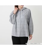 【レリアン/LEILIAN】のチェックフーデッドジャケット【ROCHAS Premiere】 大人の最旬トレンドファッション＆コーディネート founy(ファウニー) ファッション Fashion レディースファッション Fashion for Women アウター Coat / Outerwear Collection レディースジャケット・軽アウター Jackets ジップアップ Zip-Up, Full Zip チェック Check, Plaid, Tartan パーカー Hoodie, Parka フォルム Silhouette, Form ポケット Pocket, Pocket Detail リラックス Relax, Relaxed Fit 夏 Summer thumbnail ブルー系|ID: prp329100004974947 ipo3291000000037295914