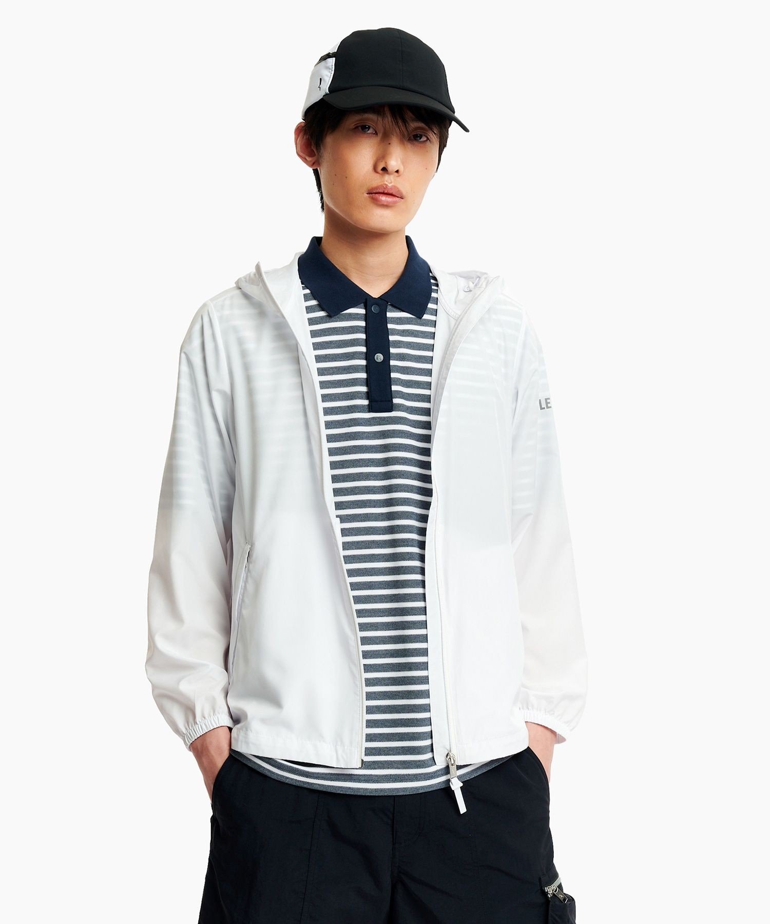 【エーグル/AIGLE】の【UPF50+ SolarPack】UVカット 撥水 ソーラーパック フーデッドジャケット インテリア・キッズ・メンズ・レディースファッション・服の通販 founy(ファウニー) 　ファッション　Fashion　レディースファッション　Fashion for Women　アウター　Coat / Outerwear Collection　レディースジャケット・軽アウター　Jackets　ジャケット　Jacket, Outerwear　ドローストリング　Drawstring, Pull Cord　旅行　Travel　軽量　Lightweight, Ultra Light　ホワイト|ID: prp329100004974993 ipo3291000000037296049