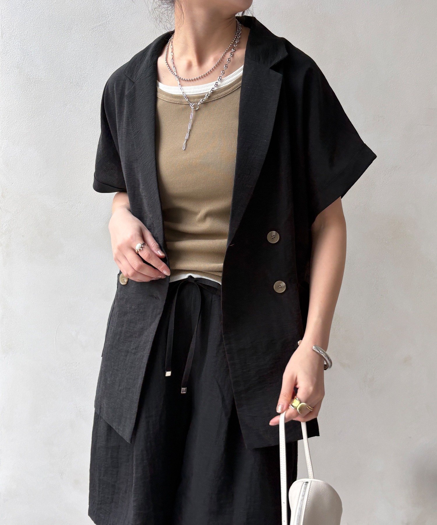 【ドゥドゥ/DouDou】の【WEB限定/セットアップ可能】ショートスリーブジャケット インテリア・キッズ・メンズ・レディースファッション・服の通販 founy(ファウニー) 　ファッション　Fashion　レディースファッション　Fashion for Women　アウター　Coat / Outerwear Collection　レディースジャケット・軽アウター　Jackets　シンプル　Simple, Minimal　ジャケット　Jacket, Outerwear　スマート　Smart, Elegant　セットアップ　Set-Up, Coordinated Outfit　雑誌　Magazine, Fashion Magazine　ハーフ　Half, Half-Length　バランス　Balance, Style Balance　リラックス　Relax, Relaxed Fit　ロング　Long, Long-Length　S/S・春夏　SS, Spring/Summer, Warm Season　再入荷　Restock / Back in Stock　おすすめ　Recommended / Our Picks　夏　Summer　エレガント 上品　Elegant　2026年　2026　2026春夏・S/S　Spring/Summer 2026 SS26　ブラック|ID: prp329100004975061 ipo3291000000037296303