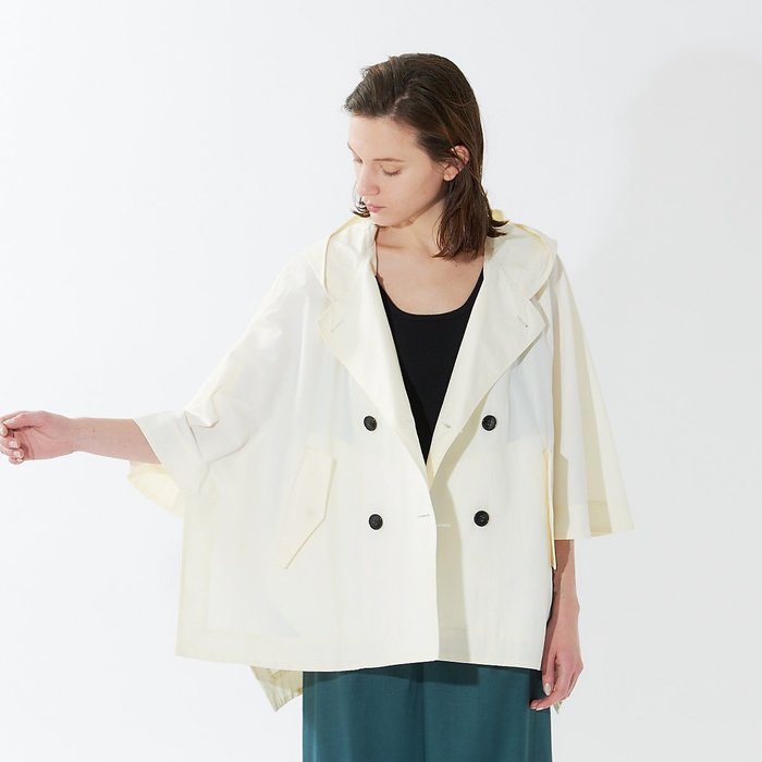 【カリテ/qualite】の撥水ポンチョコート インテリア・キッズ・メンズ・レディースファッション・服の通販 founy(ファウニー) https://founy.com/ ファッション Fashion レディースファッション Fashion for Women アウター Coat / Outerwear Collection コート・ロングコート・ピーコート Long Coats, Peacoats & More ポンチョ・ケープコート Ponchos & Capes バランス Balance, Style Balance パーカー Hoodie, Parka ポンチョ Poncho, Cape Style 春 Spring |ID: prp329100004975082 ipo3291000000037349036