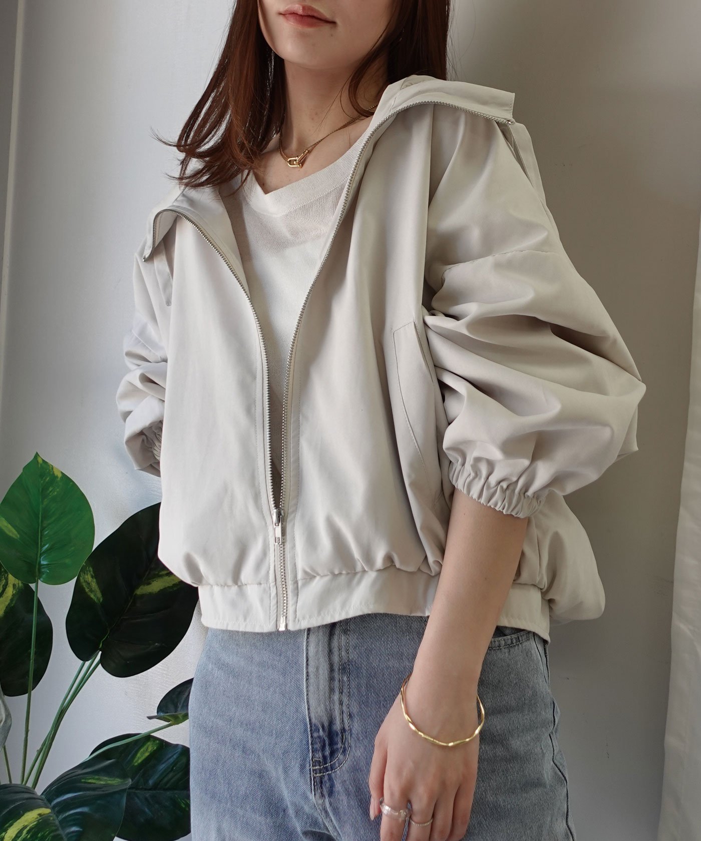 【コーナーズ/CORNERS】のフード付きショートマウンテンパーカー インテリア・キッズ・メンズ・レディースファッション・服の通販 founy(ファウニー) 　ファッション　Fashion　レディースファッション　Fashion for Women　トップス・カットソー　Cut & Sew Tops　レディースパーカー・カジュアルフーディー　Casual Hoodies & Sweatshirts　アウトドア　Outdoor Clothing　コンパクト　Compact, Small Size　軽量　Lightweight, Ultra Light　スタイリッシュ　Stylish, Fashionable　パーカー　Hoodie, Parka　フィット　Fit, Slim Fit　アイボリー|ID: prp329100004975253 ipo3291000000037297014