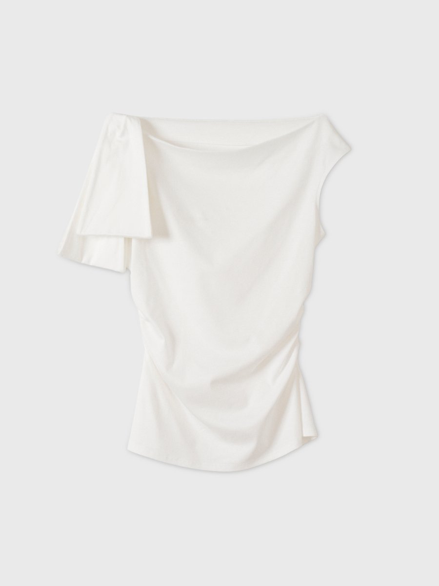 【エイミーイストワール/eimy istoire】のASYMMETRY RIBBON TOPS 大人の最旬トレンドファッション＆コーディネート founy(ファウニー) 　ファッション　Fashion　レディースファッション　Fashion for Women　トップス・カットソー　Cut & Sew Tops　アシンメトリー　Asymmetrical Style　ギャザー　Gathered, Ruffled　シンプル　Simple, Minimal　スラックス　Slacks, Dress Pants　スリーブ　Sleeve, Long Sleeve / Short Sleeve　デニム　Denim, Jeans Material　ドレープ　Drape, Draping Fabric　なめらか　Smooth, Silky Texture　フィット　Fit, Slim Fit　再入荷　Restock / Back in Stock　おすすめ　Recommended / Our Picks　 other-1|ID: prp329100004975299 ipo3291000000037297260
