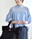 【シップス/SHIPS】のquaranciel 手洗い可能 ラッセル レース フィブリル ブラウス 大人の最旬トレンドファッション＆コーディネート founy(ファウニー) ファッション Fashion レディースファッション Fashion for Women トップス・カットソー Cut & Sew Tops シャツ・ブラウス・オフィスカジュアル Elegant Blouses & Button-Ups エレガント 上品 Elegant 洗える Machine Washable カーディガン Cardigan, Knitwear ギャザー Gathered, Ruffled シアー Sheer, See-Through ジャケット Jacket, Outerwear スタンド Stand Collar, Upright Stand スリーブ Sleeve, Long Sleeve / Short Sleeve バランス Balance, Style Balance ボトム Bottoms, Lower Wear ラッセル Raschel, Raschel Lace レース Lace, Lace Fabric おすすめ Recommended / Our Picks 2026年 2026 2026春夏・S/S Spring/Summer 2026 SS26 thumbnail ライトブルー|ID: prp329100004975302 ipo3291000000037297278