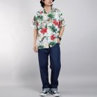 【サロン ハミュー/salong hameu】のアロハシャツ メンズ レーヨン ユニセックス 柄シャツ オープンカラー オーバーサイズ レディース ユニセックス 大人の最旬トレンドファッション＆コーディネート founy(ファウニー) ファッション Fashion レディースファッション Fashion for Women トップス・カットソー Cut & Sew Tops シャツ・ブラウス・オフィスカジュアル Elegant Blouses & Button-Ups インナー Innerwear オックス Oxford Fabric ヴィンテージ Vintage Style カラフル Colorful Design カーディガン Cardigan, Knitwear キャップ Cap, Baseball Cap サンダル Sandals, Summer Shoes シアー Sheer, See-Through シフォン Chiffon, Lightweight Fabric ショルダー Shoulder, Shoulder Strap ショーツ Shorts, Short Pants ショート Short, Short Length ジーンズ Jeans, Denim Pants ストライプ Stripe, Striped Pattern スニーカー Sneakers, Trainers タンク Tank Top, Sleeveless Top デニム Denim, Jeans Material トレンド Trend, Trending Now ドレープ Drape, Draping Fabric 定番 Standard, Basic Item ノースリーブ Sleeveless, No-Sleeve ハーフ Half, Half-Length パーカー Hoodie, Parka フレア Flare, Flared ブロード Broadcloth, Fine Cotton ボタニカル Botanical, Floral Pattern thumbnail ホワイト系その他6|ID: prp329100004975310 ipo3291000000037297323