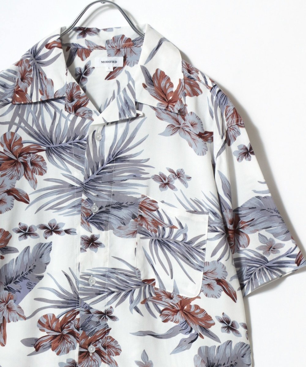 【サロン ハミュー/salong hameu】のアロハシャツ メンズ レーヨン ユニセックス 柄シャツ オープンカラー オーバーサイズ レディース ユニセックス インテリア・キッズ・メンズ・レディースファッション・服の通販 founy(ファウニー) 　ファッション　Fashion　レディースファッション　Fashion for Women　トップス・カットソー　Cut & Sew Tops　シャツ・ブラウス・オフィスカジュアル　Elegant Blouses & Button-Ups　インナー　Innerwear　オックス　Oxford Fabric　ヴィンテージ　Vintage Style　カラフル　Colorful Design　カーディガン　Cardigan, Knitwear　キャップ　Cap, Baseball Cap　サンダル　Sandals, Summer Shoes　シアー　Sheer, See-Through　シフォン　Chiffon, Lightweight Fabric　ショルダー　Shoulder, Shoulder Strap　ショーツ　Shorts, Short Pants　ショート　Short, Short Length　ジーンズ　Jeans, Denim Pants　ストライプ　Stripe, Striped Pattern　スニーカー　Sneakers, Trainers　タンク　Tank Top, Sleeveless Top　デニム　Denim, Jeans Material　トレンド　Trend, Trending Now　ドレープ　Drape, Draping Fabric　定番　Standard, Basic Item　ノースリーブ　Sleeveless, No-Sleeve　ハーフ　Half, Half-Length　パーカー　Hoodie, Parka　フレア　Flare, Flared　ブロード　Broadcloth, Fine Cotton　ボタニカル　Botanical, Floral Pattern　ホワイト系その他|ID: prp329100004975310 ipo3291000000037297328