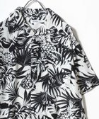 【サロン ハミュー/salong hameu】のアロハシャツ メンズ レーヨン ユニセックス 柄シャツ オープンカラー オーバーサイズ レディース ユニセックス 大人の最旬トレンドファッション＆コーディネート founy(ファウニー) ファッション Fashion レディースファッション Fashion for Women トップス・カットソー Cut & Sew Tops シャツ・ブラウス・オフィスカジュアル Elegant Blouses & Button-Ups インナー Innerwear オックス Oxford Fabric ヴィンテージ Vintage Style カラフル Colorful Design カーディガン Cardigan, Knitwear キャップ Cap, Baseball Cap サンダル Sandals, Summer Shoes シアー Sheer, See-Through シフォン Chiffon, Lightweight Fabric ショルダー Shoulder, Shoulder Strap ショーツ Shorts, Short Pants ショート Short, Short Length ジーンズ Jeans, Denim Pants ストライプ Stripe, Striped Pattern スニーカー Sneakers, Trainers タンク Tank Top, Sleeveless Top デニム Denim, Jeans Material トレンド Trend, Trending Now ドレープ Drape, Draping Fabric 定番 Standard, Basic Item ノースリーブ Sleeveless, No-Sleeve ハーフ Half, Half-Length パーカー Hoodie, Parka フレア Flare, Flared ブロード Broadcloth, Fine Cotton ボタニカル Botanical, Floral Pattern thumbnail ホワイト系その他3|ID: prp329100004975310 ipo3291000000037297334