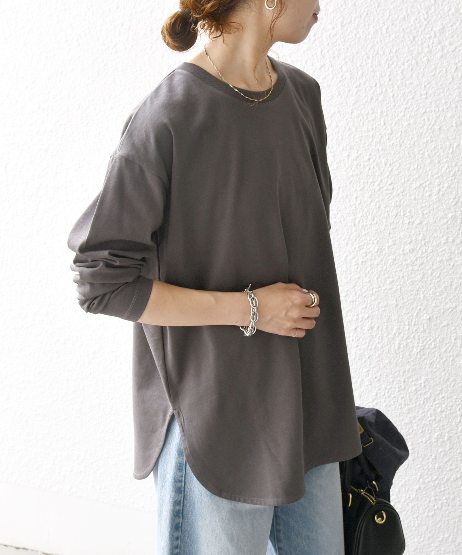 【シップス/SHIPS】のSHIPS any 吸水速乾 ラウンドヘム ロングスリーブ ワイド TEE インテリア・キッズ・メンズ・レディースファッション・服の通販 founy(ファウニー) 　ファッション　Fashion　レディースファッション　Fashion for Women　インナー　Innerwear　吸水　Absorbent, Quick-Dry　スウェット / スエット　Sweatshirt, Sweatwear　スリーブ　Sleeve, Long Sleeve / Short Sleeve　トレンド　Trend, Trending Now　ドロップ　Drop Shoulder, Dropped Style　人気　Popular, Best Seller　ラウンド　Round, Round Neck　ロング　Long, Long-Length　ワイド　Wide, Wide Fit　おすすめ　Recommended / Our Picks　2025年　2025　2025春夏・S/S　Spring/Summer 2025 SS25　ブラウン|ID: prp329100004975318 ipo3291000000037297391