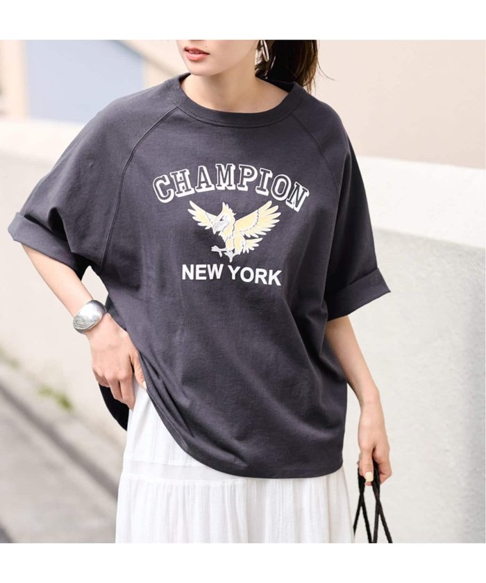 【フレームワーク/FRAMeWORK】のCHAMPION/チャンピオン 別注14s/1 Jesey RAGLAN Tシャツ インテリア・キッズ・メンズ・レディースファッション・服の通販 founy(ファウニー) https://founy.com/ ファッション Fashion レディースファッション Fashion for Women トップス・カットソー Cut & Sew Tops シャツ・ブラウス・オフィスカジュアル Elegant Blouses & Button-Ups ロングTシャツ・Tシャツ Longline T-Shirts & Tees スリーブ Sleeve, Long Sleeve / Short Sleeve ニューヨーク New York, NYC Style プリント Print, Printed Pattern 人気 Popular, Best Seller 別注 Limited Edition, Custom Order |ID: prp329100004975332 ipo3291000000037297458