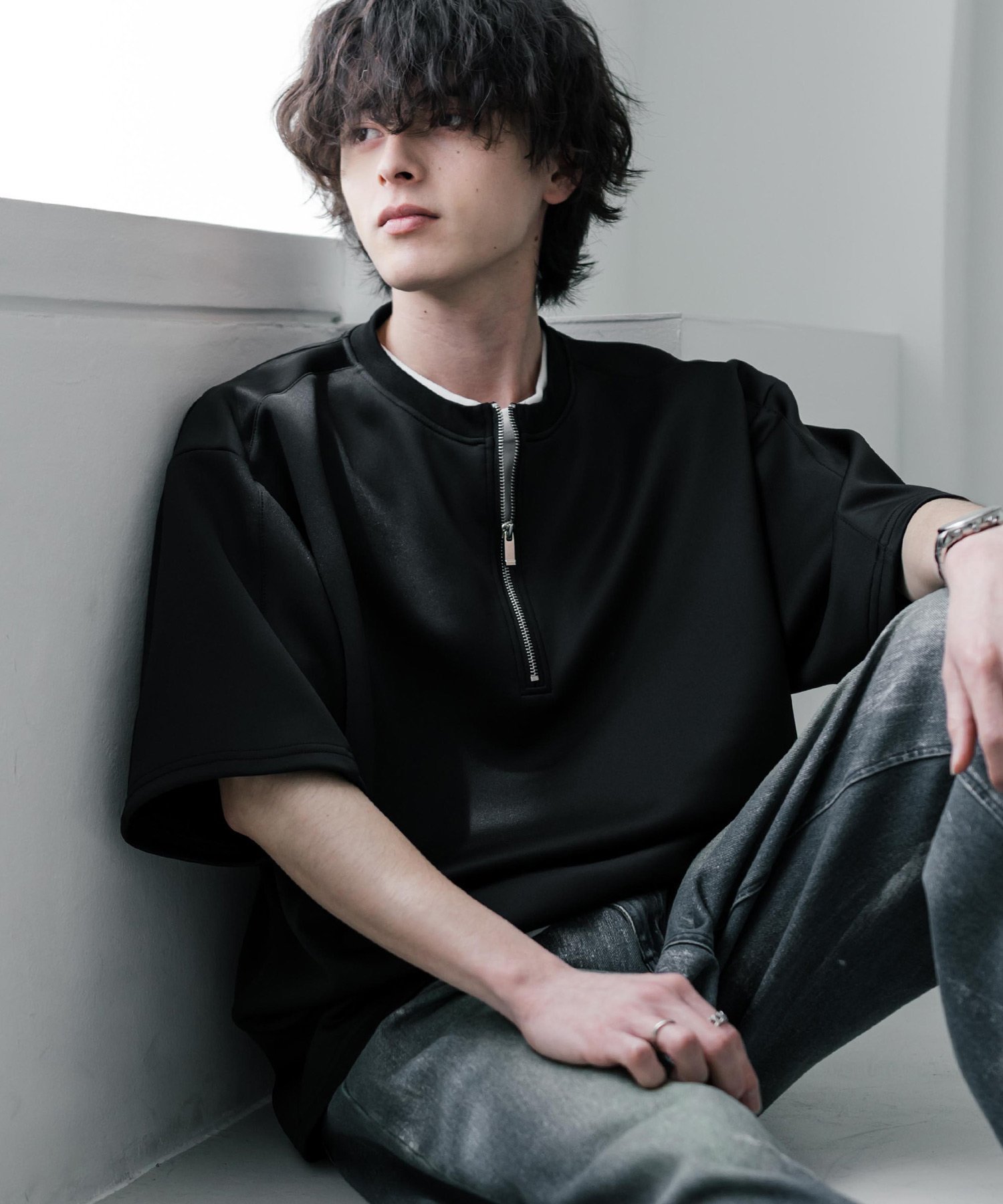 【ロッキーモンロー/Rocky Monroe】の接触冷感 オーバーサイズダンボールハーフジップ半袖プルオーバー 大人の最旬トレンドファッション＆コーディネート founy(ファウニー) 　ファッション　Fashion　レディースファッション　Fashion for Women　トップス・カットソー　Cut & Sew Tops　カジュアルプルオーバー・ニットトップス　Pullovers & Knit Tops / Casual Pullovers　インナー　Innerwear　軽量　Lightweight, Ultra Light　ストレッチ　Stretch, Stretchy Fabric　スポーティ　Sporty, Casual Athletic　トレンド　Trend, Trending Now　ドレープ　Drape, Draping Fabric　ドロップ　Drop Shoulder, Dropped Style　バランス　Balance, Style Balance　半袖　Short Sleeve, Half Sleeve　メンズ　Men's, Menswear　リラックス　Relax, Relaxed Fit　ワイド　Wide, Wide Fit　再入荷　Restock / Back in Stock　おすすめ　Recommended / Our Picks　エレガント 上品　Elegant　 other-1|ID: prp329100004975375 ipo3291000000037297655