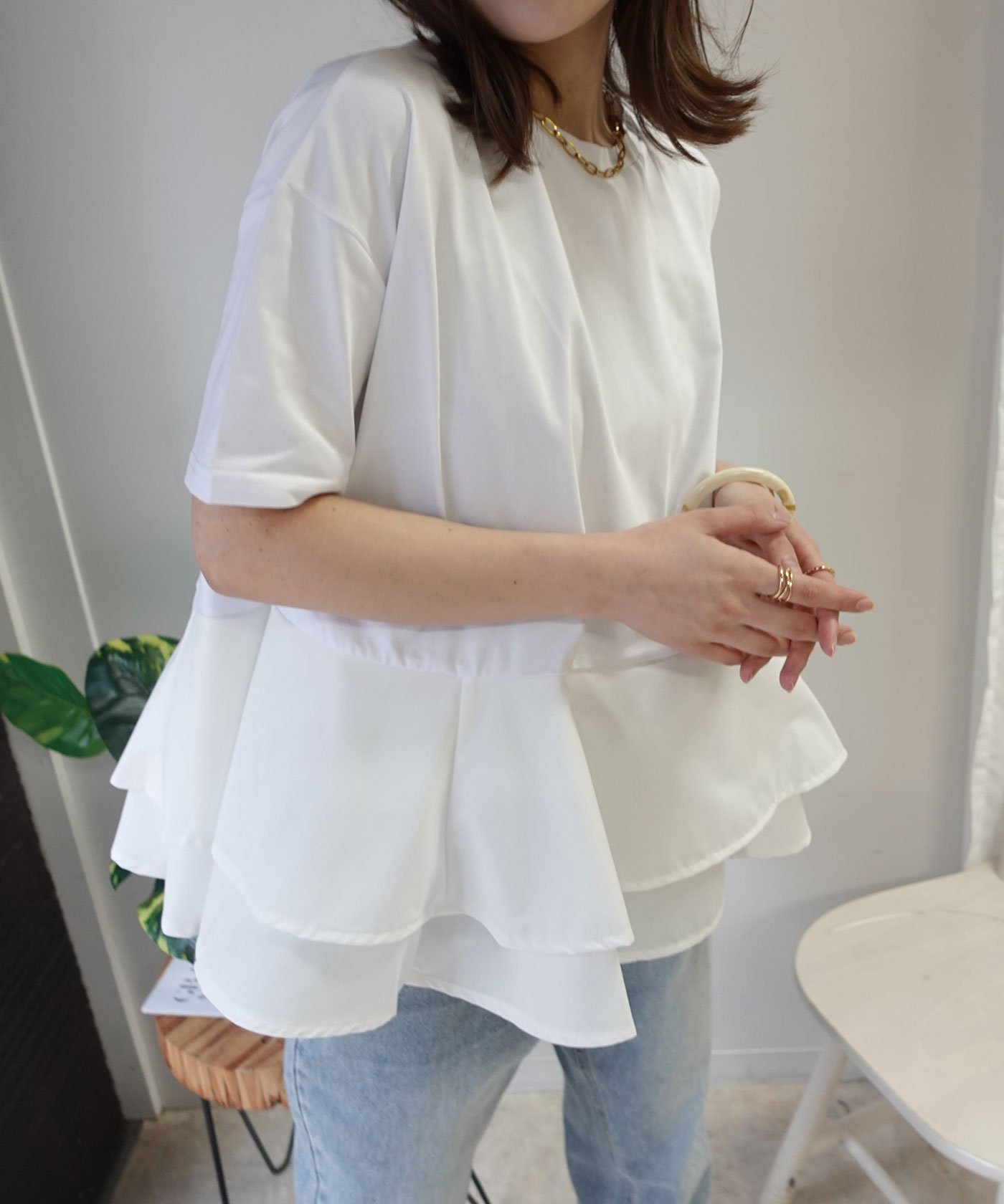 【コーナーズ/CORNERS】の【機能素材】ペプラムフレアTシャツ【接触冷感】【UV加工】【吸水速乾】 インテリア・キッズ・メンズ・レディースファッション・服の通販 founy(ファウニー) 　ファッション　Fashion　レディースファッション　Fashion for Women　トップス・カットソー　Cut & Sew Tops　シャツ・ブラウス・オフィスカジュアル　Elegant Blouses & Button-Ups　ロングTシャツ・Tシャツ　Longline T-Shirts & Tees　フレア　Flare, Flared　ペプラム　Peplum, Flared Hem　吸水　Absorbent, Quick-Dry　ホワイト|ID: prp329100004975385 ipo3291000000037297695