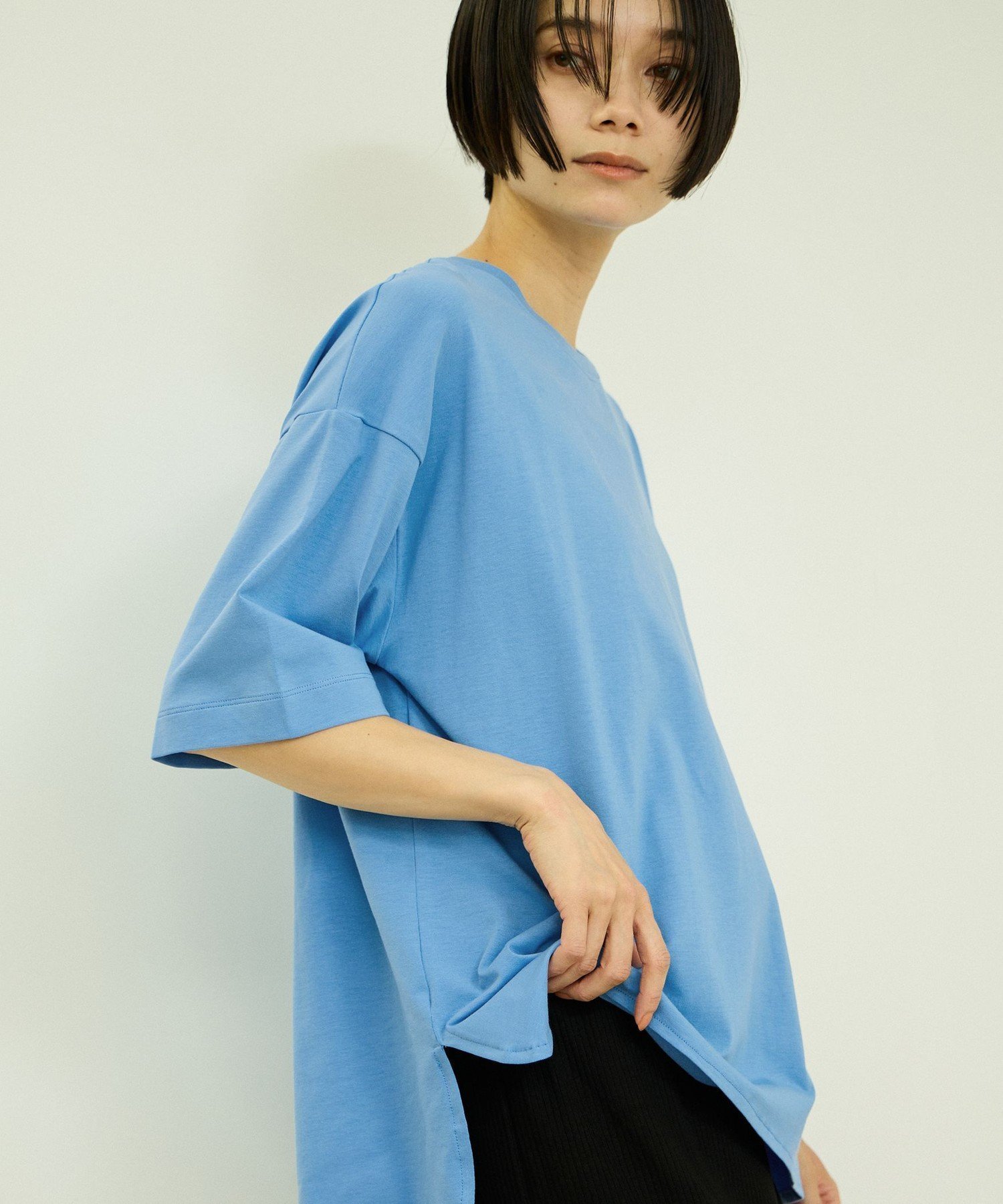 【ビッキー/VICKY】のひんやりオーバーサイズTシャツ インテリア・キッズ・メンズ・レディースファッション・服の通販 founy(ファウニー) 　ファッション　Fashion　レディースファッション　Fashion for Women　トップス・カットソー　Cut & Sew Tops　シャツ・ブラウス・オフィスカジュアル　Elegant Blouses & Button-Ups　ロングTシャツ・Tシャツ　Longline T-Shirts & Tees　春　Spring　吸水　Absorbent, Quick-Dry　ショート　Short, Short Length　ストレッチ　Stretch, Stretchy Fabric　デニム　Denim, Jeans Material　ポケット　Pocket, Pocket Detail　半袖　Short Sleeve, Half Sleeve　無地　Plain, Solid Color　リラックス　Relax, Relaxed Fit　S/S・春夏　SS, Spring/Summer, Warm Season　おすすめ　Recommended / Our Picks　夏　Summer　旅行　Travel　2026年　2026　2026春夏・S/S　Spring/Summer 2026 SS26　ブルー|ID: prp329100004975437 ipo3291000000037297876