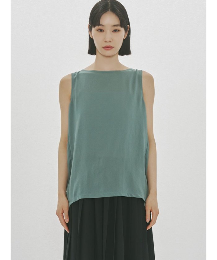 【マーコート/MARcourt】のMIDIUMISOLID for Ladies ノースリーブタックワイドプルオーバー インテリア・キッズ・メンズ・レディースファッション・服の通販 founy(ファウニー) https://founy.com/ ファッション Fashion レディースファッション Fashion for Women トップス・カットソー Cut & Sew Tops キャミソール&ノースリーブ Camisoles & Sleeveless Tops カジュアルプルオーバー・ニットトップス Pullovers & Knit Tops / Casual Pullovers おすすめ Recommended / Our Picks シアー Sheer, See-Through ドレープ Drape, Draping Fabric ノースリーブ Sleeveless, No-Sleeve ポケット Pocket, Pocket Detail エレガント 上品 Elegant 今季 This Season, Current Season 再入荷 Restock / Back in Stock 無地 Plain, Solid Color |ID: prp329100004975452 ipo3291000000037297931