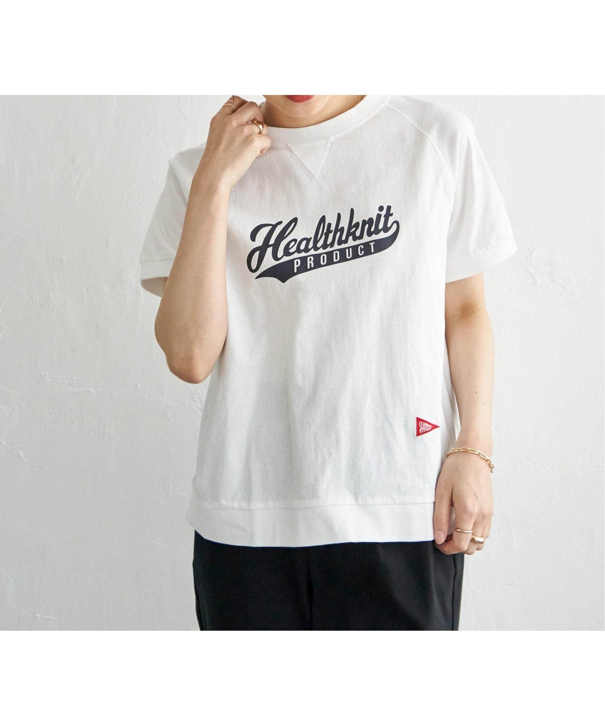 【イッカ/ikka】の【接触冷感】Healthknit Product ヘルスニットプロダクト 半袖Tシャツ インテリア・キッズ・メンズ・レディースファッション・服の通販 founy(ファウニー) 　ファッション　Fashion　レディースファッション　Fashion for Women　トップス・カットソー　Cut & Sew Tops　ニット　Knit Tops & Sweaters　シャツ・ブラウス・オフィスカジュアル　Elegant Blouses & Button-Ups　ロングTシャツ・Tシャツ　Longline T-Shirts & Tees　おすすめ　Recommended / Our Picks　カーディガン　Cardigan, Knitwear　スウェット / スエット　Sweatshirt, Sweatwear　スリーブ　Sleeve, Long Sleeve / Short Sleeve　ビンテージ　Vintage, Retro Style　プリント　Print, Printed Pattern　ボーダー　Border, Stripe　ワイド　Wide, Wide Fit　別注　Limited Edition, Custom Order　半袖　Short Sleeve, Half Sleeve　ホワイト|ID: prp329100004975455 ipo3291000000037297948