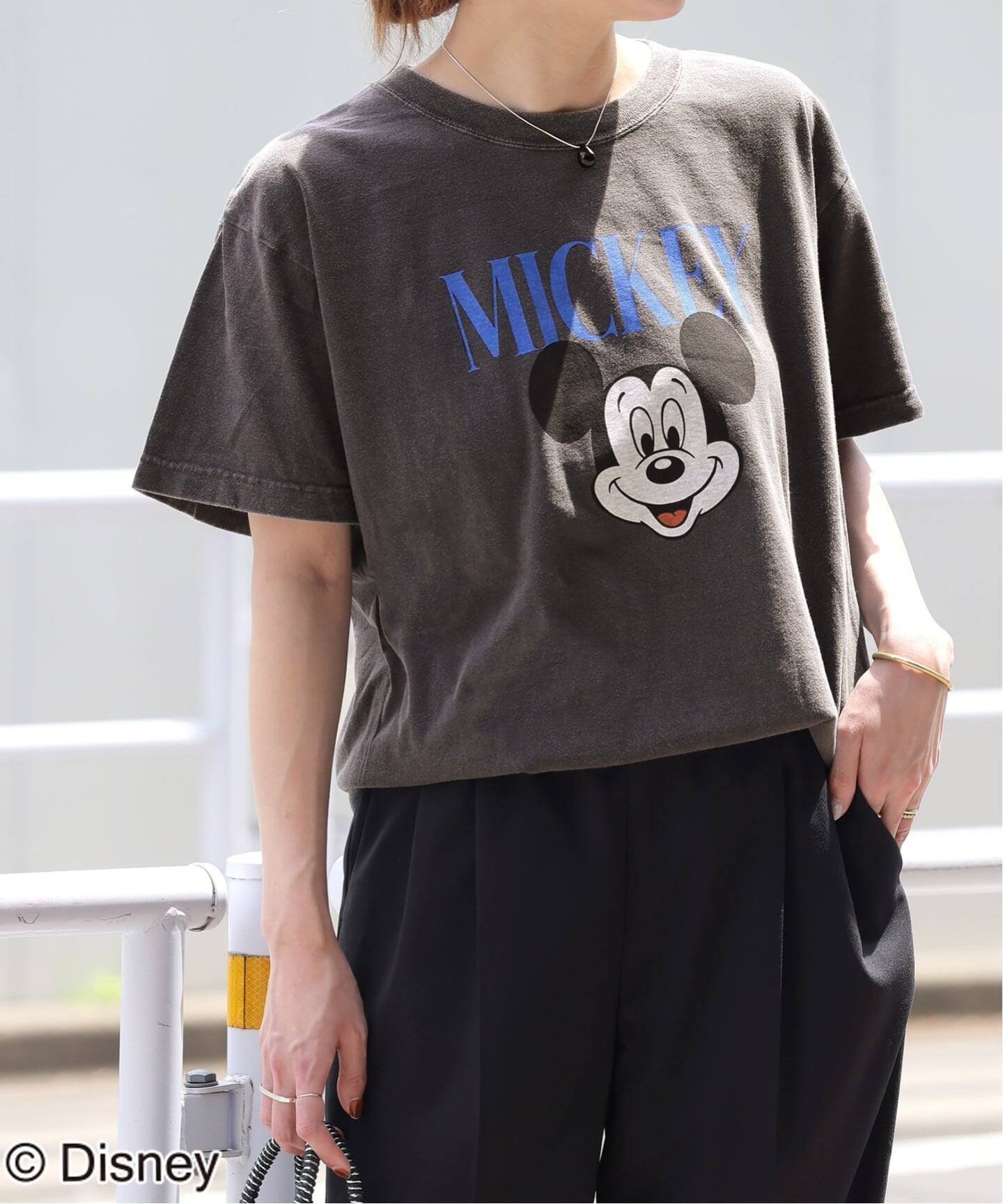 【ジャーナルスタンダード レリューム/JOURNAL STANDARD relume】の《WEB・一部店舗限定》《追加2》別注【GOOD ROCK SPEED】 MICKEY MOUSE Tシャツ インテリア・キッズ・メンズ・レディースファッション・服の通販 founy(ファウニー) 　ファッション　Fashion　レディースファッション　Fashion for Women　トップス・カットソー　Cut & Sew Tops　シャツ・ブラウス・オフィスカジュアル　Elegant Blouses & Button-Ups　ロングTシャツ・Tシャツ　Longline T-Shirts & Tees　2026年　2026　2026春夏・S/S　Spring/Summer 2026 SS26　キャラクター　Character, Licensed Characters　グラフィック　Graphic, Graphic Design　プリント　Print, Printed Pattern　ヴィンテージ　Vintage Style　人気　Popular, Best Seller　別注　Limited Edition, Custom Order　夏　Summer　ブラック A|ID: prp329100004975482 ipo3291000000037298059