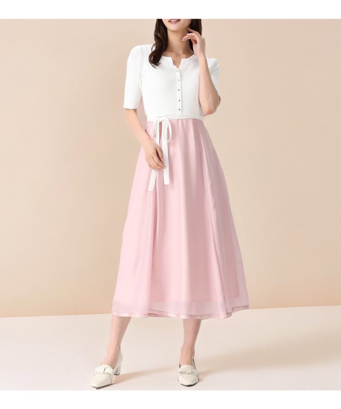 【ミッシュマッシュ/MISCH MASCH】のアソートドッキング配色ニットワンピース MM627409 インテリア・キッズ・メンズ・レディースファッション・服の通販 founy(ファウニー) https://founy.com/ ファッション Fashion レディースファッション Fashion for Women ワンピース Dresses ニットワンピース Knit Dresses 2026年 2026 2026春夏・S/S Spring/Summer 2026 SS26 ドッキング Docking, Mixed Material バランス Balance, Style Balance リボン Ribbon, Bow |ID: prp329100004975546 ipo3291000000037298435
