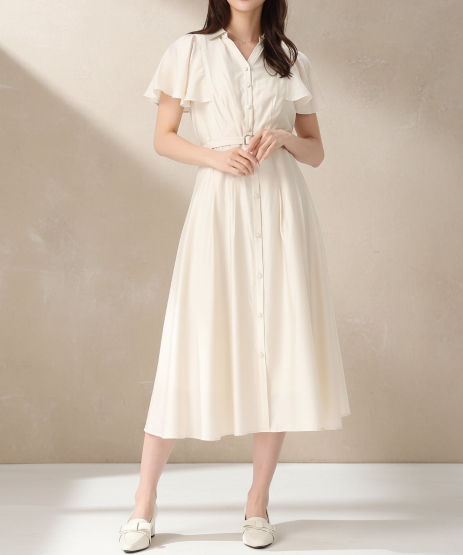 【ミッシュマッシュ/MISCH MASCH】のケープフレア袖シャツワンピース MM627407 インテリア・キッズ・メンズ・レディースファッション・服の通販 founy(ファウニー) 　ファッション　Fashion　レディースファッション　Fashion for Women　ワンピース　Dresses　シャツワンピース / 1枚で着映えコーデ　Shirt Dresses　スキッパー　Skipper, Open Collar　フレア　Flare, Flared　ベージュ|ID: prp329100004975548 ipo3291000000037298446