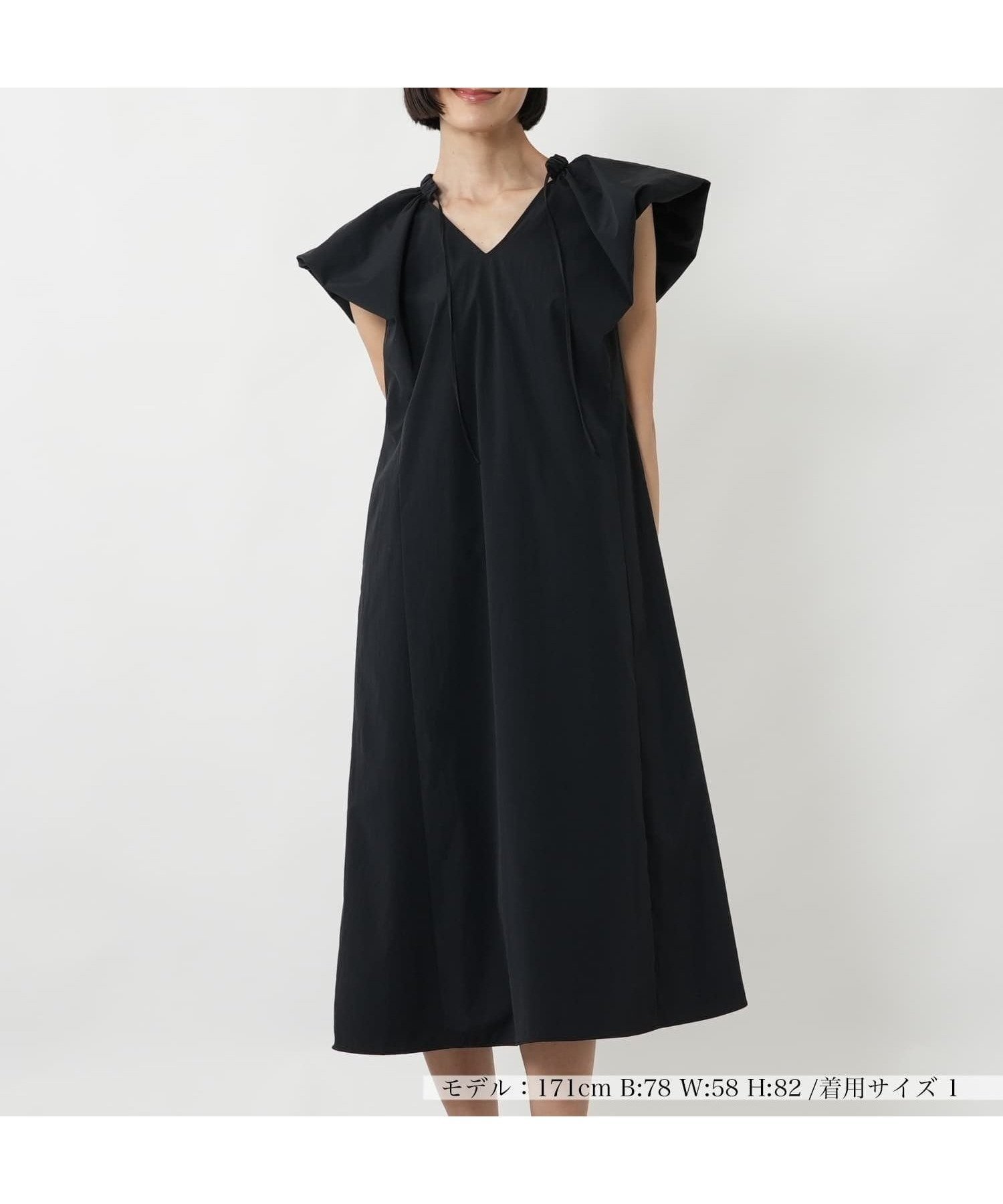 【ネミカ/NEMIKA】のフレアスリーブVネックワンピース【NEMIKA】 インテリア・キッズ・メンズ・レディースファッション・服の通販 founy(ファウニー) 　ファッション　Fashion　レディースファッション　Fashion for Women　ワンピース　Dresses　ウォッシャブル　Machine Washable　エレガント 上品　Elegant　ギャザー　Gathered, Ruffled　スリーブ　Sleeve, Long Sleeve / Short Sleeve　フレア　Flare, Flared　ポケット　Pocket, Pocket Detail　モダン　Modern, Contemporary　夏　Summer　ブラック|ID: prp329100004975580 ipo3291000000037298581
