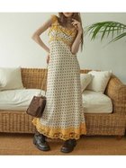 【リリーブラウン/Lily Brown】のレーストリムサテンワンピース 大人の最旬トレンドファッション＆コーディネート founy(ファウニー) ファッション Fashion レディースファッション Fashion for Women ワンピース Dresses クラシカル Classical, Vintage-Inspired サテン Satin, Glossy Fabric スマート Smart, Elegant トリミング Trimming, Decorative Edge ドレス Dress, One-Piece ドレープ Drape, Draping Fabric バイアス Bias, Diagonal Cut レース Lace, Lace Fabric エレガント 上品 Elegant thumbnail DOT[934]|ID: prp329100004975633 ipo3291000000037298746