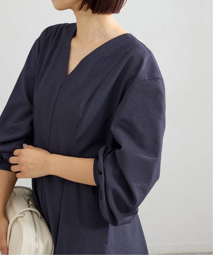 【イエナ/IENA】のサッカーVネックフレアワンピース インテリア・キッズ・メンズ・レディースファッション・服の通販 founy(ファウニー) https://founy.com/ ファッション Fashion レディースファッション Fashion for Women ワンピース Dresses 2026年 2026 2026春夏・S/S Spring/Summer 2026 SS26 サッカー Seersucker, Summer Fabric フレア Flare, Flared ペチコート Petticoat, Underskirt リラックス Relax, Relaxed Fit エレガント 上品 Elegant |ID: prp329100004975634 ipo3291000000037298747