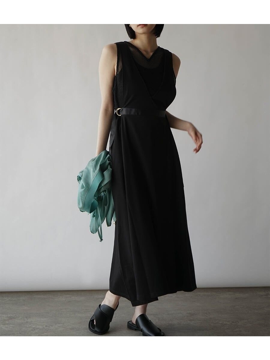 【ラシュッド/LASUD】のメッシュレイヤードVネックワンピース インテリア・キッズ・メンズ・レディースファッション・服の通販 founy(ファウニー) 　ファッション　Fashion　レディースファッション　Fashion for Women　ワンピース　Dresses　キャミソール　Camisole, Spaghetti Strap Top　メッシュ　Mesh, Net Fabric　ブラック|ID: prp329100004975644 ipo3291000000037298793