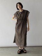 【ラシュッド/LASUD】のドロストシアーレイヤードワンピース 大人の最旬トレンドファッション＆コーディネート founy(ファウニー) ファッション Fashion レディースファッション Fashion for Women ワンピース Dresses インナー Innerwear シアー Sheer, See-Through 軽量 Lightweight, Ultra Light thumbnail モカ|ID: prp329100004975652 ipo3291000000037298820
