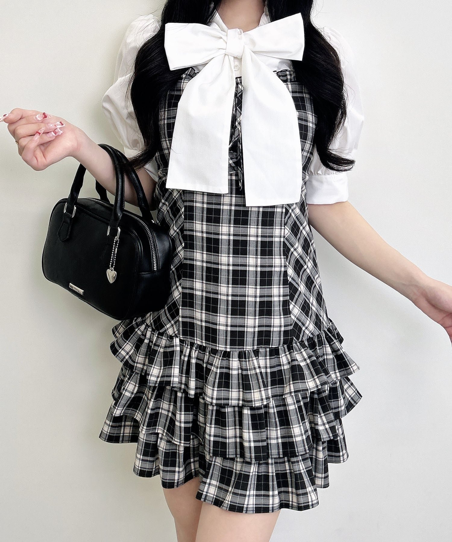 【イング/INGNI】のドット柄フリルミニキャミワンピ インテリア・キッズ・メンズ・レディースファッション・服の通販 founy(ファウニー) 　ファッション　Fashion　レディースファッション　Fashion for Women　ワンピース　Dresses　キャミソールワンピース　Camisole Dresses　カーディガン　Cardigan, Knitwear　ガーリー　Girly, Feminine Style　キャミワンピース　Cami Dress, Slip Dress　ギャザー　Gathered, Ruffled　クラシカル　Classical, Vintage-Inspired　スマホ　Smartphone, Mobile Device　チェック　Check, Plaid, Tartan　デニム　Denim, Jeans Material　トレンド　Trend, Trending Now　ドット　Polka Dot, Dot Pattern　フリル　Frill, Ruffle　フレア　Flare, Flared　ラップ　Wrap, Wrap Design　おすすめ　Recommended / Our Picks　クロ/チェック|ID: prp329100004975696 ipo3291000000037298993