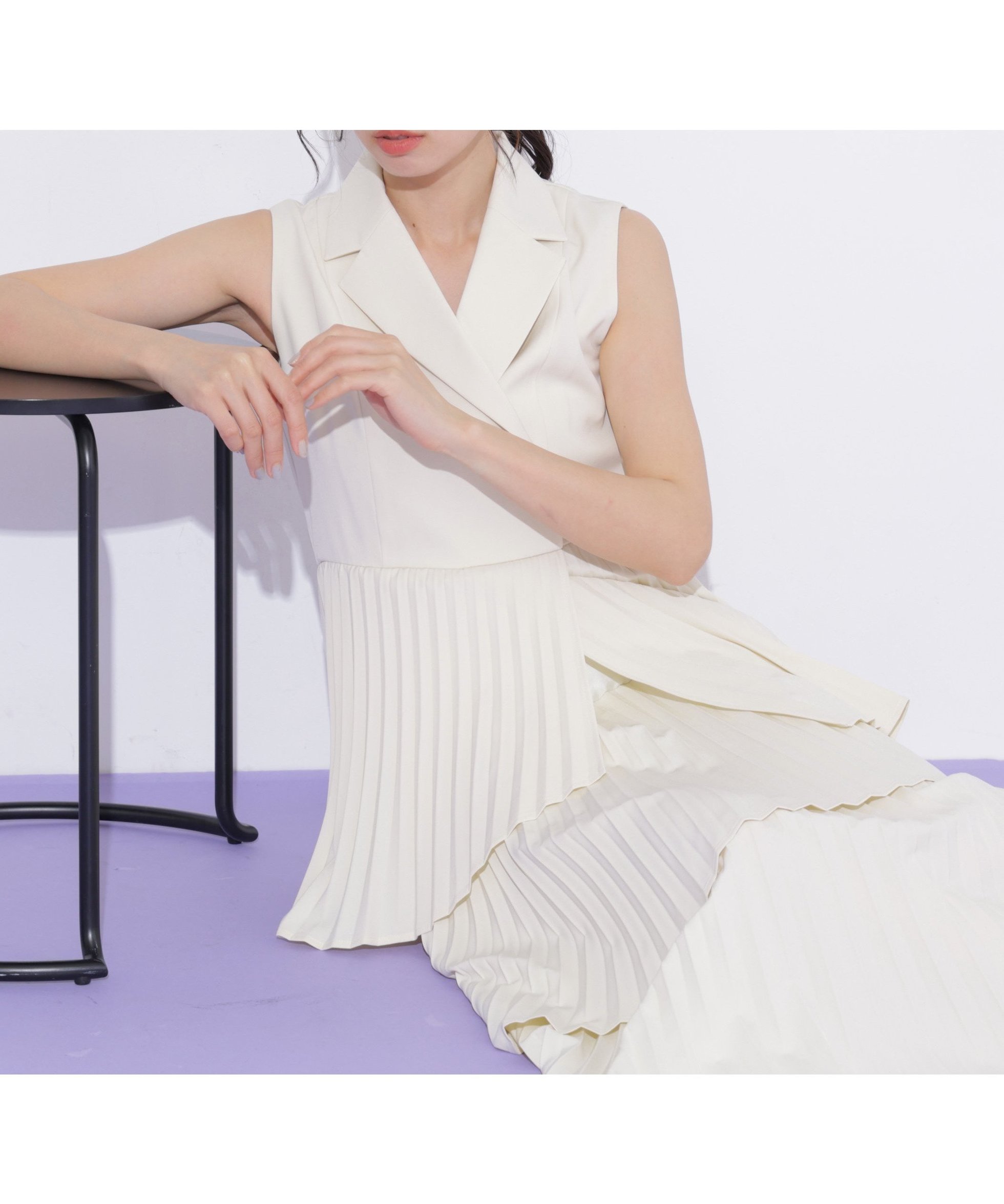【ジルバイジルスチュアート/JILL by JILLSTUART】のランダムプリーツジレワンピース インテリア・キッズ・メンズ・レディースファッション・服の通販 founy(ファウニー) 　ファッション　Fashion　レディースファッション　Fashion for Women　アウター　Coat / Outerwear Collection　おすすめ　Recommended / Our Picks　スマート　Smart, Elegant　フィット　Fit, Slim Fit　ロング　Long, Long-Length　エクリュ|ID: prp329100004975734 ipo3291000000037299150