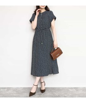 【オフオン/ofuon】の幾何ドットフレアワンピース/洗濯機で洗える/WEB限定 大人の最旬トレンドファッション＆コーディネート founy(ファウニー) ファッション Fashion レディースファッション Fashion for Women ワンピース Dresses 春 Spring 洗える Machine Washable 秋 Autumn カーディガン Cardigan, Knitwear サンダル Sandals, Summer Shoes ジャケット Jacket, Outerwear スリーブ Sleeve, Long Sleeve / Short Sleeve ドット Polka Dot, Dot Pattern フィット Fit, Slim Fit フレア Flare, Flared フレンチ French, French Style 冬 Winter / This Winter 再入荷 Restock / Back in Stock おすすめ Recommended / Our Picks 夏 Summer エレガント 上品 Elegant ビジネス 仕事 通勤 Business / Work / Commuting |ID:prp329100004975781