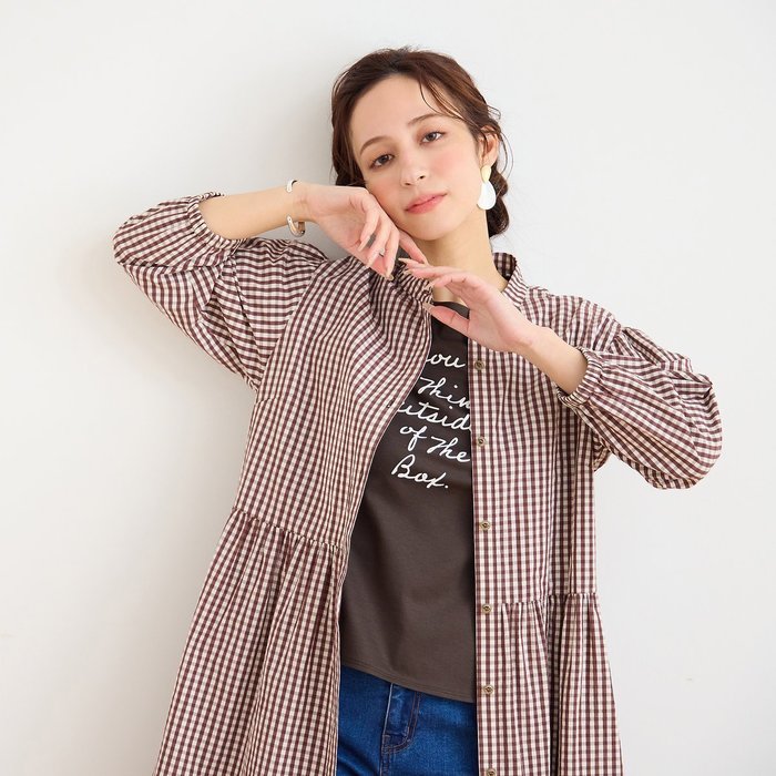 【リリアンビューティエクラ/Liliane Burty ECLAT】の【洗える】ギンガムチェックバンドカラーシャツワンピ インテリア・キッズ・メンズ・レディースファッション・服の通販 founy(ファウニー) https://founy.com/ ファッション Fashion レディースファッション Fashion for Women ワンピース Dresses シャツワンピース / 1枚で着映えコーデ Shirt Dresses 洗える Machine Washable キュプラ Cupro, Eco Fabric ギャザー Gathered, Ruffled ギンガム Gingham, Gingham Fabric コレクション Collection, Seasonal Line シャツワンピ Shirt Dress, Shirt One-Piece ショルダー Shoulder, Shoulder Strap タイプライター Typewriter Fabric, Crisp Cotton チェック Check, Plaid, Tartan チュニック Tunic, Long Top ドロップ Drop Shoulder, Dropped Style ポケット Pocket, Pocket Detail リュクス Luxury, Elegant, High-End, Chic |ID: prp329100004975849 ipo3291000000037299604