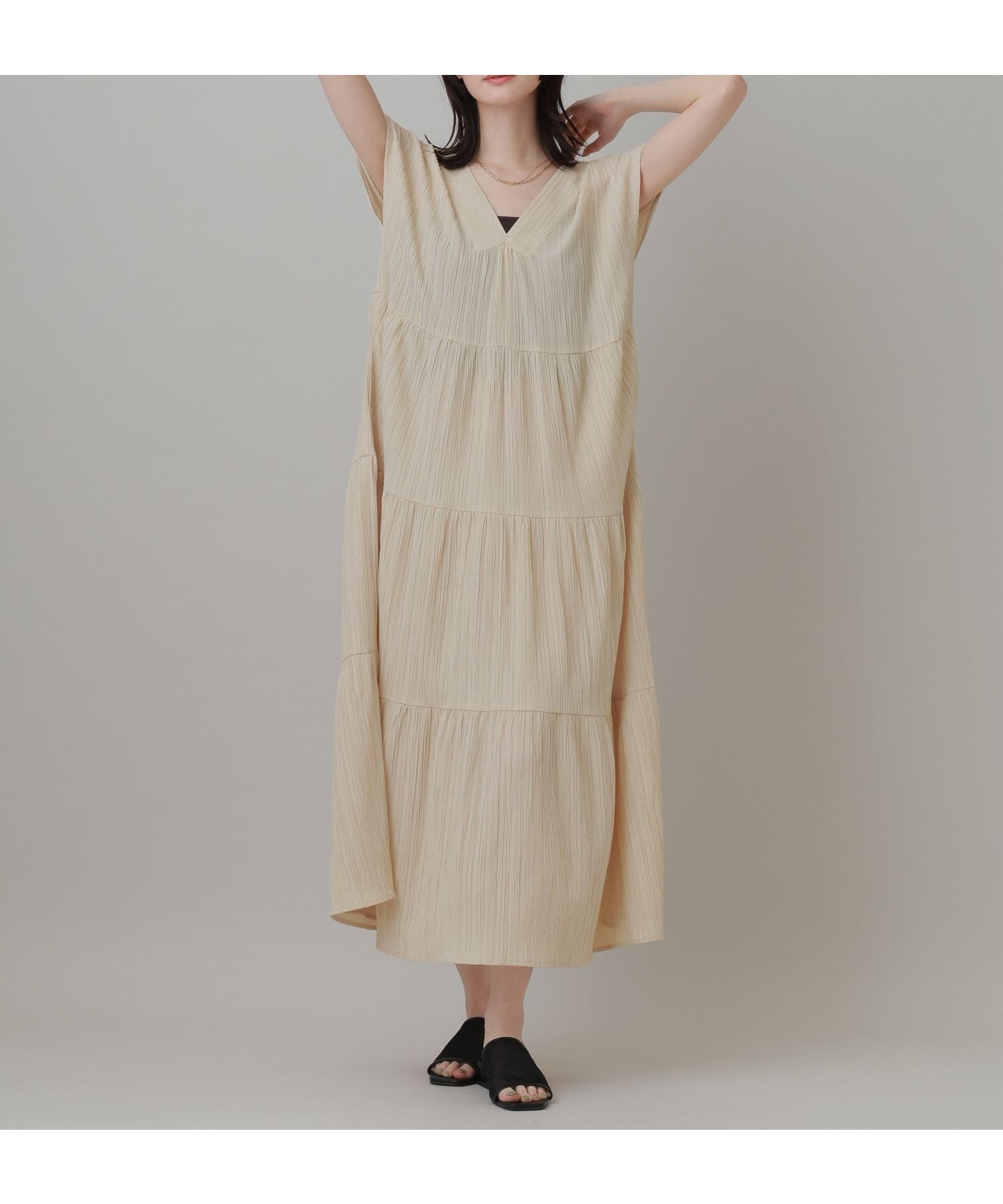 【ラコレ/LAKOLE】の楊柳ティアードフレンチスリーブワンピース インテリア・キッズ・メンズ・レディースファッション・服の通販 founy(ファウニー) 　ファッション　Fashion　レディースファッション　Fashion for Women　ワンピース　Dresses　おすすめ　Recommended / Our Picks　デコルテ　Décolleté, Neckline　デニム　Denim, Jeans Material　ベーシック　Basic, Essential　ボトム　Bottoms, Lower Wear　リラックス　Relax, Relaxed Fit　ライトベージュ|ID: prp329100004975948 ipo3291000000037299958