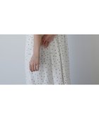 【コロニートゥーワンスリーナイン/COLONY 2139】のバックリボンシャーリングワンピース 大人の最旬トレンドファッション＆コーディネート founy(ファウニー) ファッション Fashion レディースファッション Fashion for Women ワンピース Dresses インナー Innerwear 切替 Switching, Contrast Panel シャーリング Shirring, Ruched シンプル Simple, Minimal ジャケット Jacket, Outerwear デニム Denim, Jeans Material リボン Ribbon, Bow 再入荷 Restock / Back in Stock thumbnail ホワイト|ID: prp329100004975954 ipo3291000000037299979