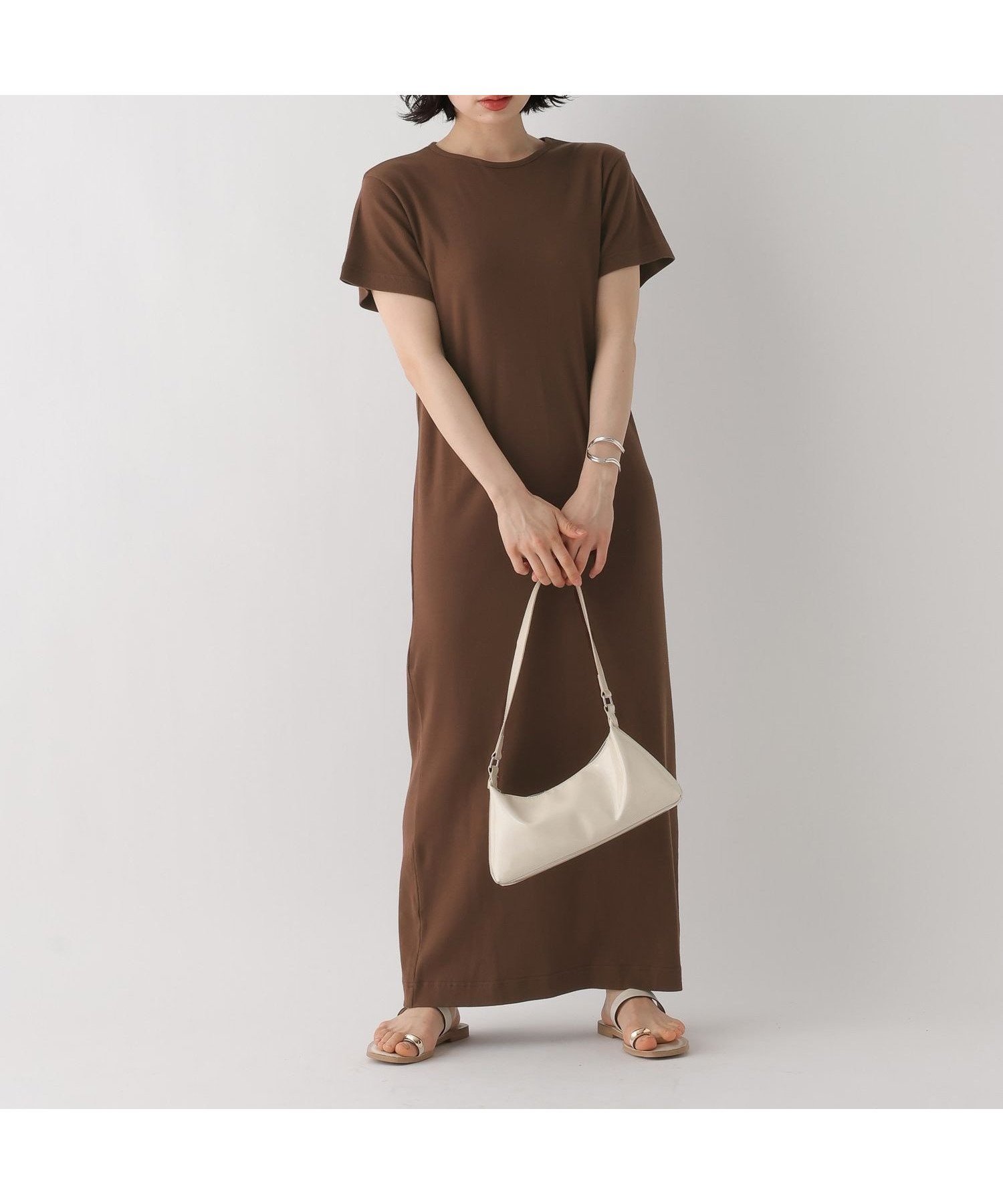 【ベイフロー/BAYFLOW】のWEB限定 ストレッチコンパクトリブカットワンピース インテリア・キッズ・メンズ・レディースファッション・服の通販 founy(ファウニー) 　ファッション　Fashion　レディースファッション　Fashion for Women　ワンピース　Dresses　コンパクト　Compact, Small Size　吸水　Absorbent, Quick-Dry　サンダル　Sandals, Summer Shoes　シンプル　Simple, Minimal　ジャケット　Jacket, Outerwear　スウェット / スエット　Sweatshirt, Sweatwear　ストレッチ　Stretch, Stretchy Fabric　スニーカー　Sneakers, Trainers　スリット　Slit, Slit Detail　ダメージ　Distressed, Destroyed　ファブリック　Fabric, Textile　フィット　Fit, Slim Fit　マキシ　Maxi, Full Length　ルーズ　Loose, Oversized　おすすめ　Recommended / Our Picks　夏　Summer　ブラウン|ID: prp329100004976102 ipo3291000000037300585
