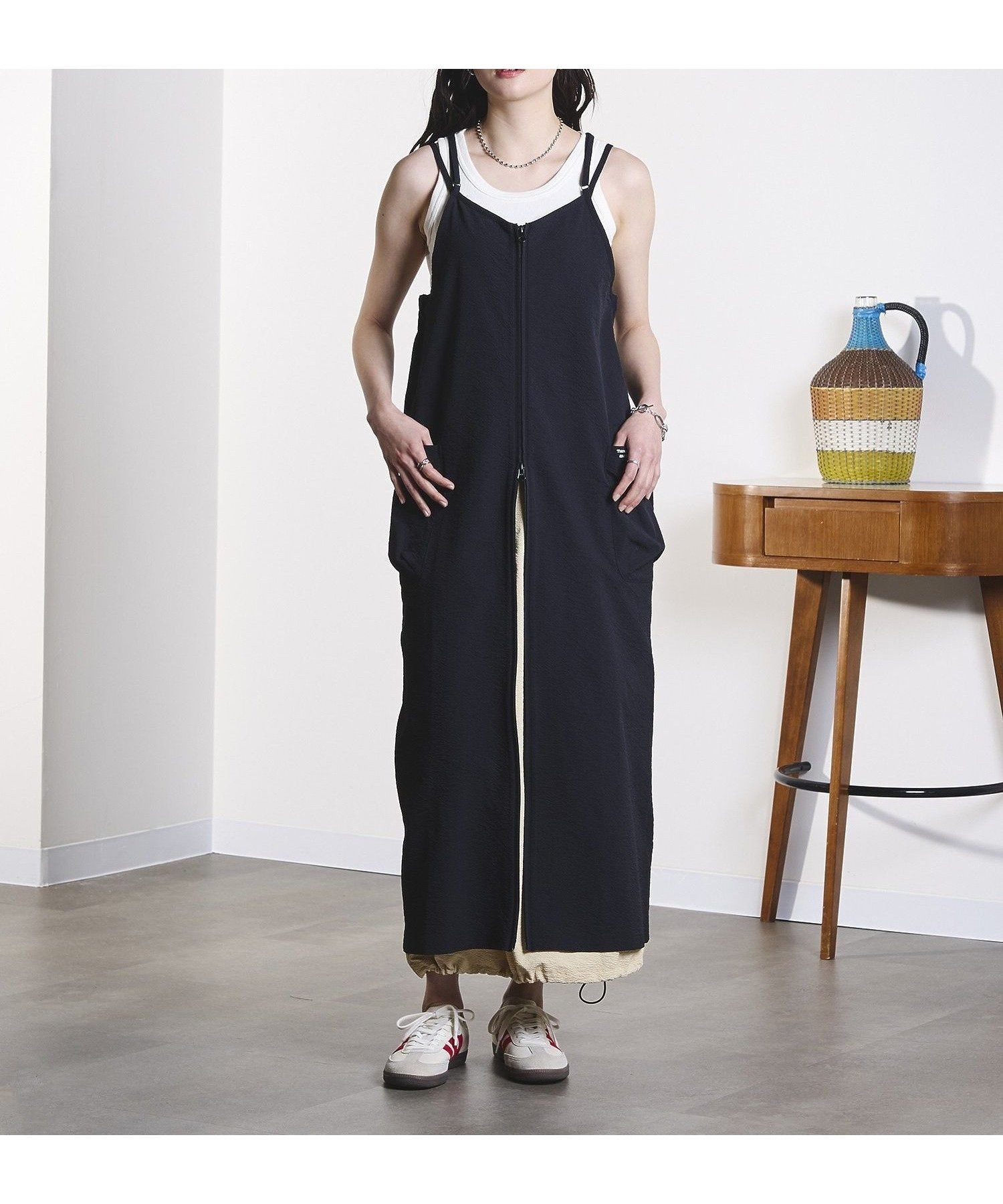 【ローズバッド/ROSE BUD】のGENE HEAVENS_THOUSAND MILE/NARROW BACK STRAP DRESS 大人の最旬トレンドファッション＆コーディネート founy(ファウニー) 　ファッション　Fashion　レディースファッション　Fashion for Women　ワンピース　Dresses　フォーマル・パーティードレス・結婚式用ドレス　Elegant & Casual Dresses　インナー　Innerwear　エレガント 上品　Elegant　キャミソール　Camisole, Spaghetti Strap Top　コラボ　Collaboration, Collab　吸水　Absorbent, Quick-Dry　軽量　Lightweight, Ultra Light　ジーンズ　Jeans, Denim Pants　スウェット / スエット　Sweatshirt, Sweatwear　スタイリッシュ　Stylish, Fashionable　スタンダード　Standard, Basic　ストレッチ　Stretch, Stretchy Fabric　タンク　Tank Top, Sleeveless Top　人気　Popular, Best Seller　バランス　Balance, Style Balance　フィット　Fit, Slim Fit　フェミニン　Feminine, Girly　ベーシック　Basic, Essential　ボトム　Bottoms, Lower Wear　ラップ　Wrap, Wrap Design　リラックス　Relax, Relaxed Fit　おすすめ　Recommended / Our Picks　夏　Summer　旅行　Travel　ギフト プレゼント　Gift / Present　 other-1|ID: prp329100004976136 ipo3291000000037300707