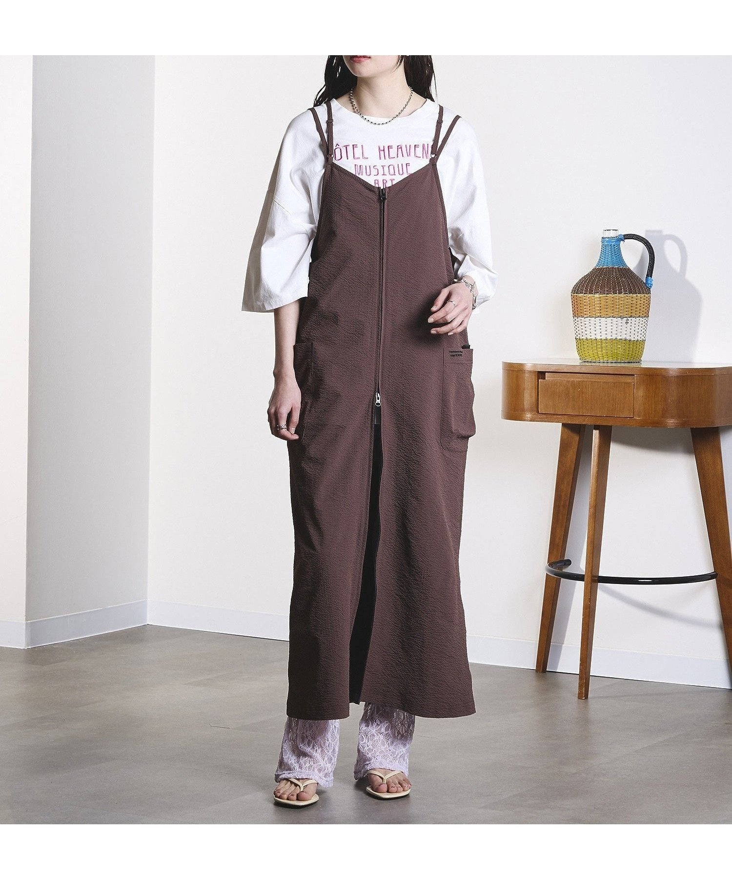 【ローズバッド/ROSE BUD】のGENE HEAVENS_THOUSAND MILE/NARROW BACK STRAP DRESS インテリア・キッズ・メンズ・レディースファッション・服の通販 founy(ファウニー) 　ファッション　Fashion　レディースファッション　Fashion for Women　ワンピース　Dresses　フォーマル・パーティードレス・結婚式用ドレス　Elegant & Casual Dresses　インナー　Innerwear　エレガント 上品　Elegant　キャミソール　Camisole, Spaghetti Strap Top　コラボ　Collaboration, Collab　吸水　Absorbent, Quick-Dry　軽量　Lightweight, Ultra Light　ジーンズ　Jeans, Denim Pants　スウェット / スエット　Sweatshirt, Sweatwear　スタイリッシュ　Stylish, Fashionable　スタンダード　Standard, Basic　ストレッチ　Stretch, Stretchy Fabric　タンク　Tank Top, Sleeveless Top　人気　Popular, Best Seller　バランス　Balance, Style Balance　フィット　Fit, Slim Fit　フェミニン　Feminine, Girly　ベーシック　Basic, Essential　ボトム　Bottoms, Lower Wear　ラップ　Wrap, Wrap Design　リラックス　Relax, Relaxed Fit　おすすめ　Recommended / Our Picks　夏　Summer　旅行　Travel　ギフト プレゼント　Gift / Present　BROWN|ID: prp329100004976136 ipo3291000000037300711