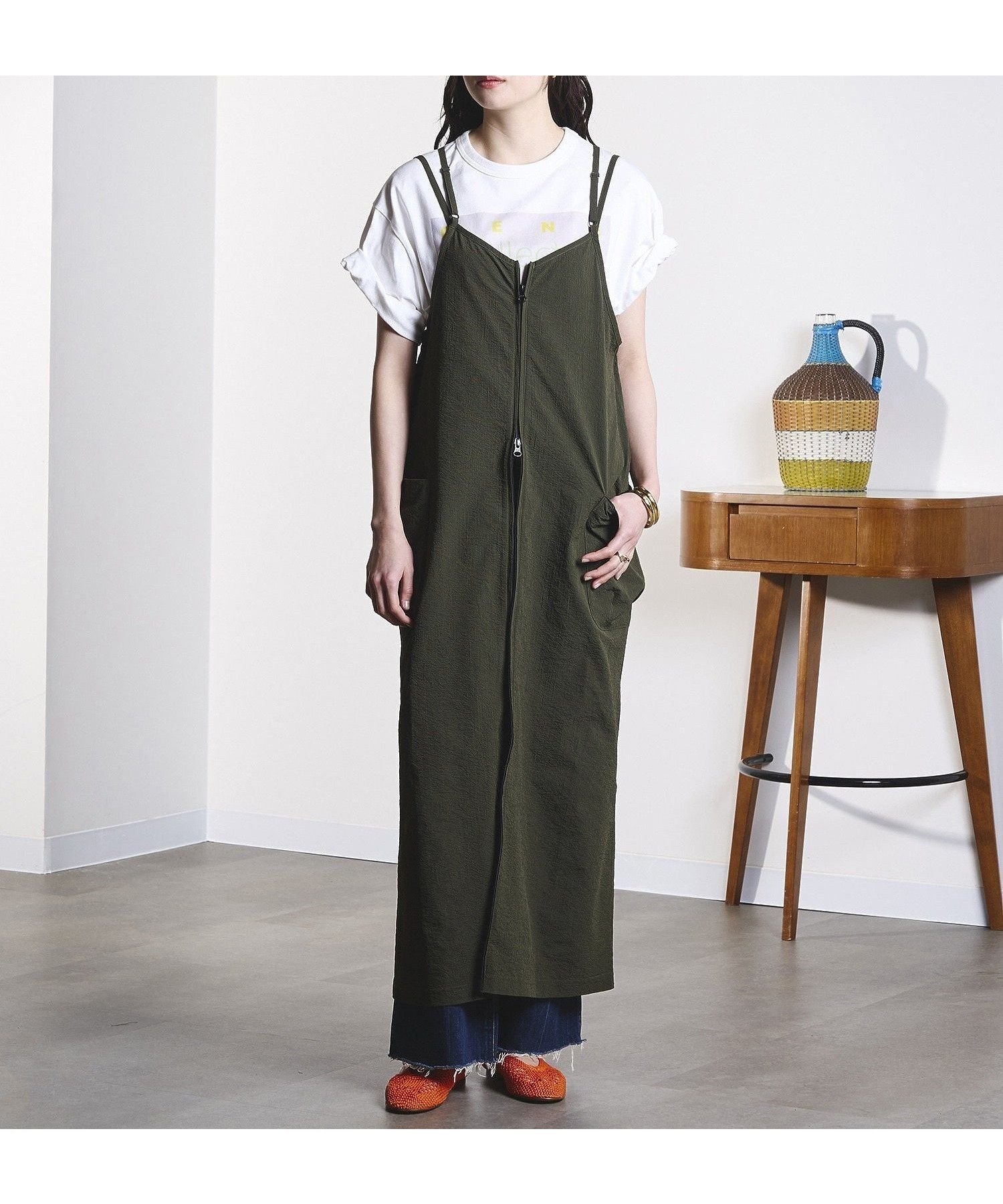 【ローズバッド/ROSE BUD】のGENE HEAVENS_THOUSAND MILE/NARROW BACK STRAP DRESS インテリア・キッズ・メンズ・レディースファッション・服の通販 founy(ファウニー) 　ファッション　Fashion　レディースファッション　Fashion for Women　ワンピース　Dresses　フォーマル・パーティードレス・結婚式用ドレス　Elegant & Casual Dresses　インナー　Innerwear　エレガント 上品　Elegant　キャミソール　Camisole, Spaghetti Strap Top　コラボ　Collaboration, Collab　吸水　Absorbent, Quick-Dry　軽量　Lightweight, Ultra Light　ジーンズ　Jeans, Denim Pants　スウェット / スエット　Sweatshirt, Sweatwear　スタイリッシュ　Stylish, Fashionable　スタンダード　Standard, Basic　ストレッチ　Stretch, Stretchy Fabric　タンク　Tank Top, Sleeveless Top　人気　Popular, Best Seller　バランス　Balance, Style Balance　フィット　Fit, Slim Fit　フェミニン　Feminine, Girly　ベーシック　Basic, Essential　ボトム　Bottoms, Lower Wear　ラップ　Wrap, Wrap Design　リラックス　Relax, Relaxed Fit　おすすめ　Recommended / Our Picks　夏　Summer　旅行　Travel　ギフト プレゼント　Gift / Present　OLIVE|ID: prp329100004976136 ipo3291000000037300714