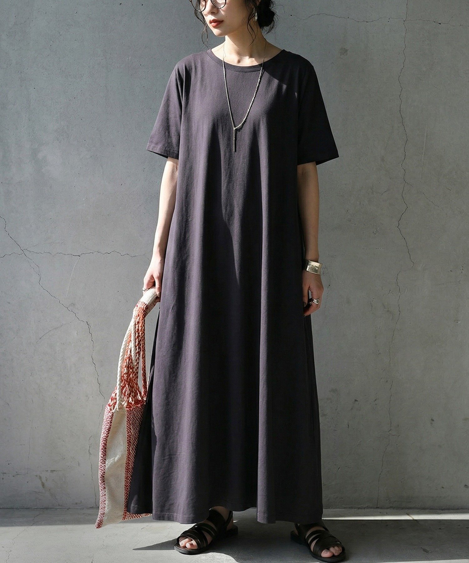【アンティカ/antiqua】のantiqua 汗染み防止 Aライン ワンピース レディース NA-00534 インテリア・キッズ・メンズ・レディースファッション・服の通販 founy(ファウニー) 　ファッション　Fashion　レディースファッション　Fashion for Women　ワンピース　Dresses　春　Spring　秋　Autumn　吸水　Absorbent, Quick-Dry　シンプル　Simple, Minimal　バランス　Balance, Style Balance　フォルム　Silhouette, Form　フレア　Flare, Flared　半袖　Short Sleeve, Half Sleeve　無地　Plain, Solid Color　リラックス　Relax, Relaxed Fit　ロング　Long, Long-Length　ワイド　Wide, Wide Fit　ワーク　Workwear, Utility Style　夏　Summer　旅行　Travel　エレガント 上品　Elegant　10 トープ|ID: prp329100004976227 ipo3291000000037301073
