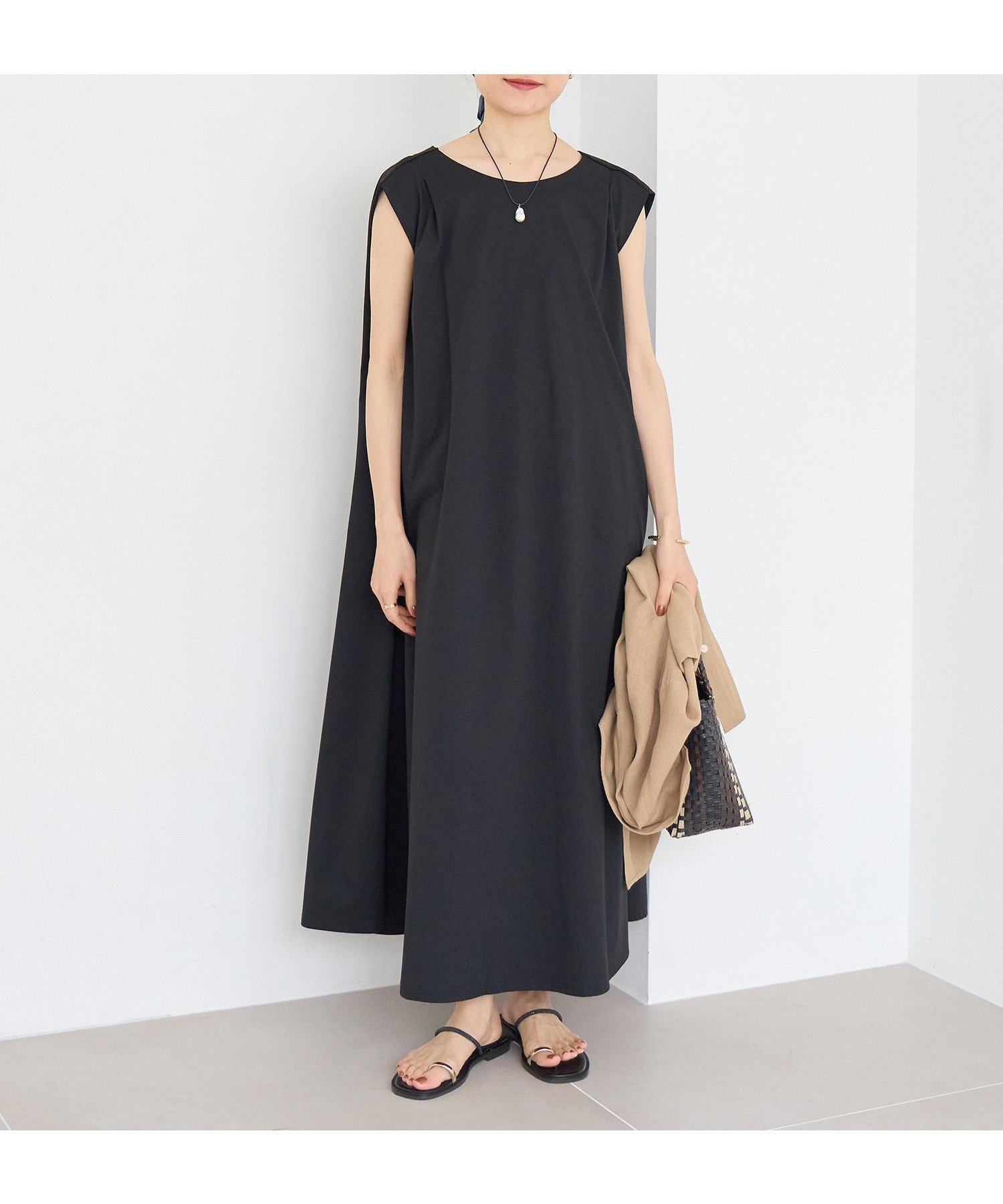 【ルクールブラン/le.coeur blanc】のノースリーブカットワンピース インテリア・キッズ・メンズ・レディースファッション・服の通販 founy(ファウニー) 　ファッション　Fashion　レディースファッション　Fashion for Women　ワンピース　Dresses　おすすめ　Recommended / Our Picks　ストレッチ　Stretch, Stretchy Fabric　スニーカー　Sneakers, Trainers　旅行　Travel　ブラック|ID: prp329100004976235 ipo3291000000037301102