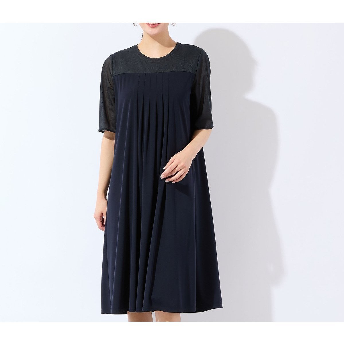 【ミゼール/MISSEL】の【洗える・体型カバー・L~4Lサイズ】シアースリーブワンピース インテリア・キッズ・メンズ・レディースファッション・服の通販 founy(ファウニー) 　ファッション　Fashion　レディースファッション　Fashion for Women　ワンピース　Dresses　エレガント 上品　Elegant　オーガンジー　Organza Fabric　洗える　Machine Washable　シアー　Sheer, See-Through　ジャケット　Jacket, Outerwear　ストレッチ　Stretch, Stretchy Fabric　トレンド　Trend, Trending Now　フレア　Flare, Flared　ベスト　Vest, Waistcoat　ヨーク　Yoke, Yoke Design　リネン　Linen, Linen Fabric　レギンス　Leggings, Stretch Pants　レース　Lace, Lace Fabric　おすすめ　Recommended / Our Picks　夏　Summer　ダークブルー|ID: prp329100004976236 ipo3291000000037301105