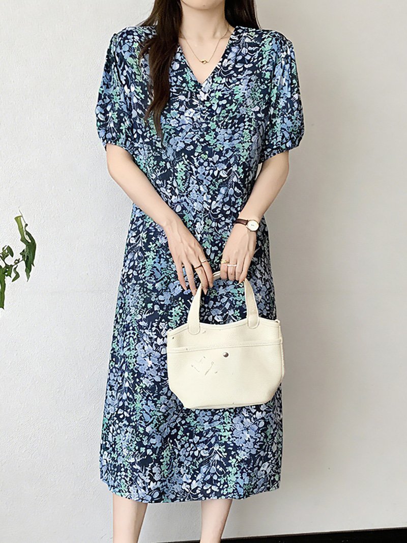 【ドゥーベル/Doux Belle】の小花柄フレアワンピース レディース ワンピース インテリア・キッズ・メンズ・レディースファッション・服の通販 founy(ファウニー) 　ファッション　Fashion　レディースファッション　Fashion for Women　ワンピース　Dresses　フレア　Flare, Flared　ポケット　Pocket, Pocket Detail　半袖　Short Sleeve, Half Sleeve　夏　Summer　春　Spring　S/S・春夏　SS, Spring/Summer, Warm Season　ネイビー|ID: prp329100004976263 ipo3291000000037301186