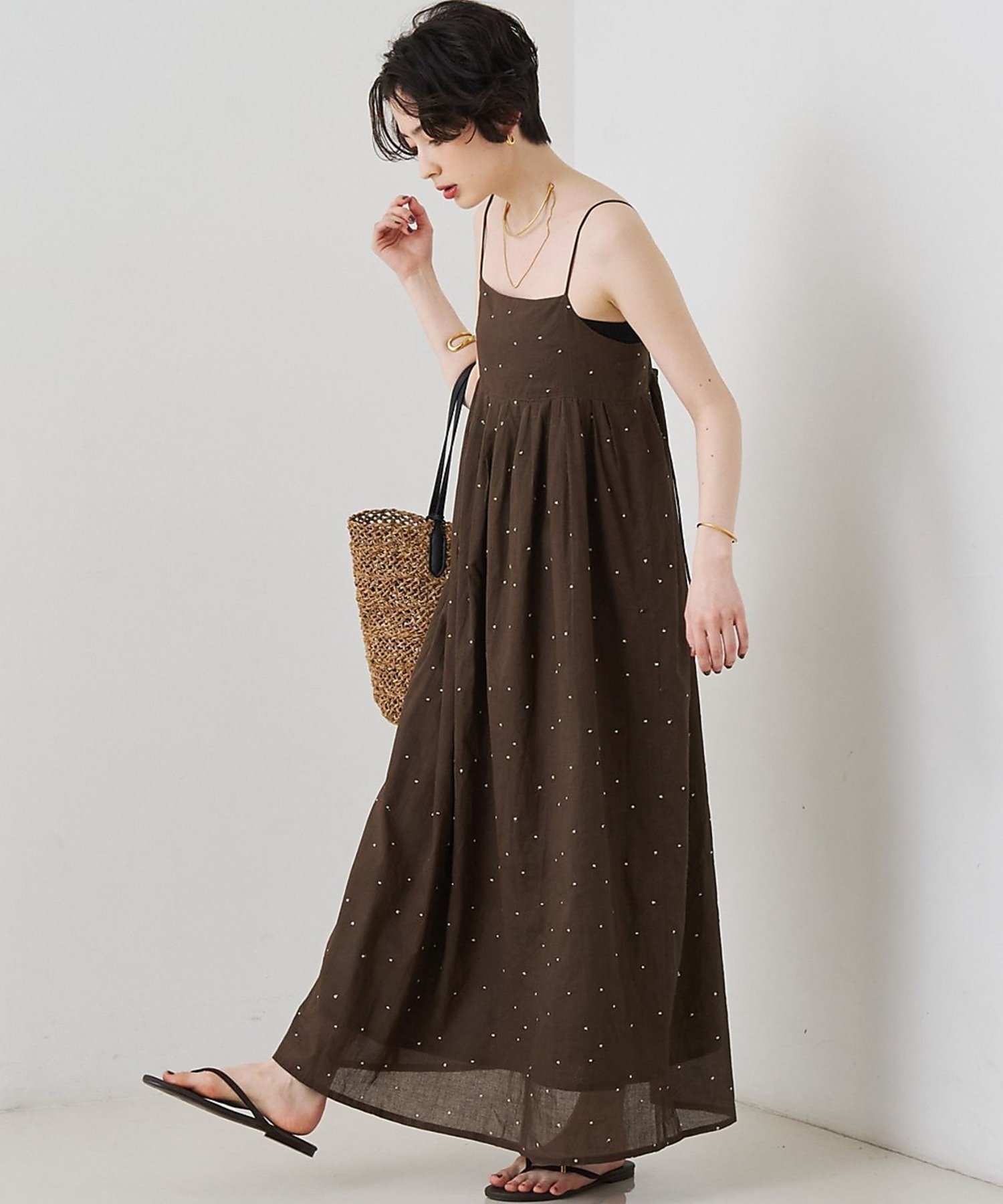 【ルージュヴィフラクレ/Rouge vif la cle】の【2026SS新作】【人気追加】インドドット刺繍キャミワンピース インテリア・キッズ・メンズ・レディースファッション・服の通販 founy(ファウニー) 　ファッション　Fashion　レディースファッション　Fashion for Women　ワンピース　Dresses　キャミソールワンピース　Camisole Dresses　インド　Indian Textile　キャミソール　Camisole, Spaghetti Strap Top　キャミワンピース　Cami Dress, Slip Dress　ギャザー　Gathered, Ruffled　サンダル　Sandals, Summer Shoes　シューズ　Shoes, Footwear　シルバー　Silver, Metallic Silver　シンプル　Simple, Minimal　ジャケット　Jacket, Outerwear　ドット　Polka Dot, Dot Pattern　人気　Popular, Best Seller　バランス　Balance, Style Balance　フラット　Flat, Flat Shoes　リボン　Ribbon, Bow　リラックス　Relax, Relaxed Fit　ロング　Long, Long-Length　おすすめ　Recommended / Our Picks　夏　Summer　2026年　2026　2026春夏・S/S　Spring/Summer 2026 SS26　ブラウン|ID: prp329100004976296 ipo3291000000037301304