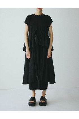【ヘリンドットサイ/HeRIN.CYE】のSide frill pante dress 大人の最旬トレンドファッション＆コーディネート founy(ファウニー) ファッション Fashion レディースファッション Fashion for Women ワンピース Dresses フォーマル・パーティードレス・結婚式用ドレス Elegant & Casual Dresses おすすめ Recommended / Our Picks カットソー Cut and Sewn Top ドッキング Docking, Mixed Material フリル Frill, Ruffle |ID:prp329100004976370